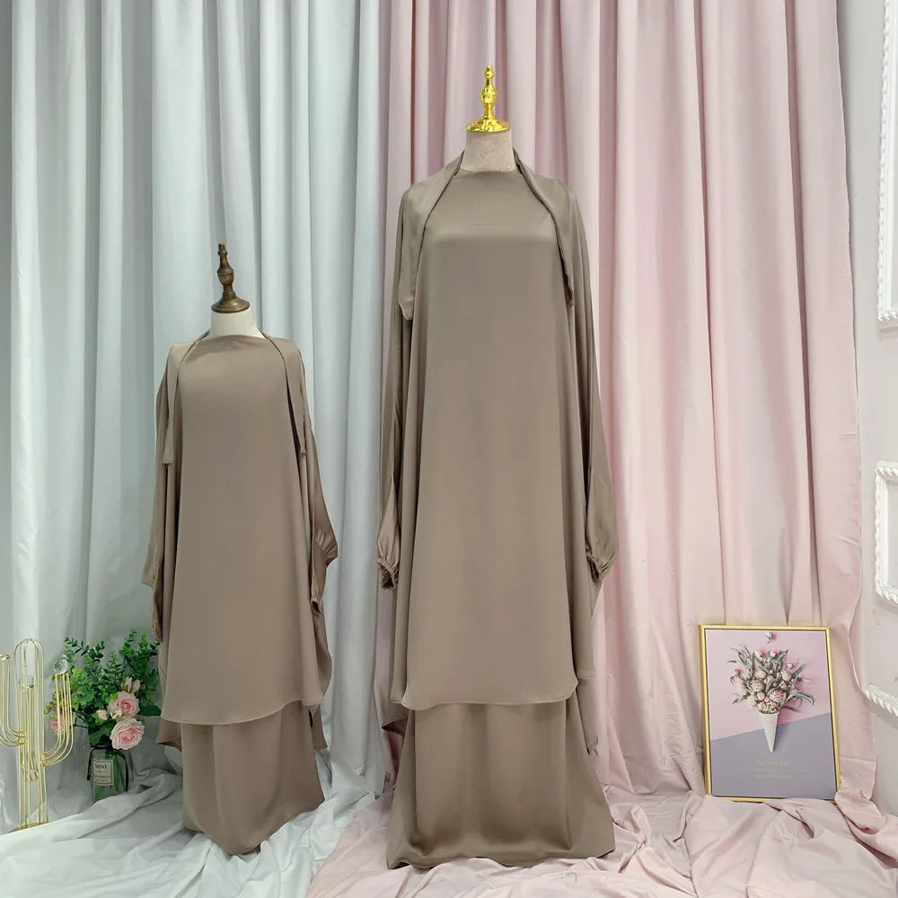 Loriya Vente Chaude Deux Pièces Ensemble Femmes Musulmanes Robe De Prière Khimar Abaya Longue Robe Hijab Vêtements Islamiques pour Enfants Filles 