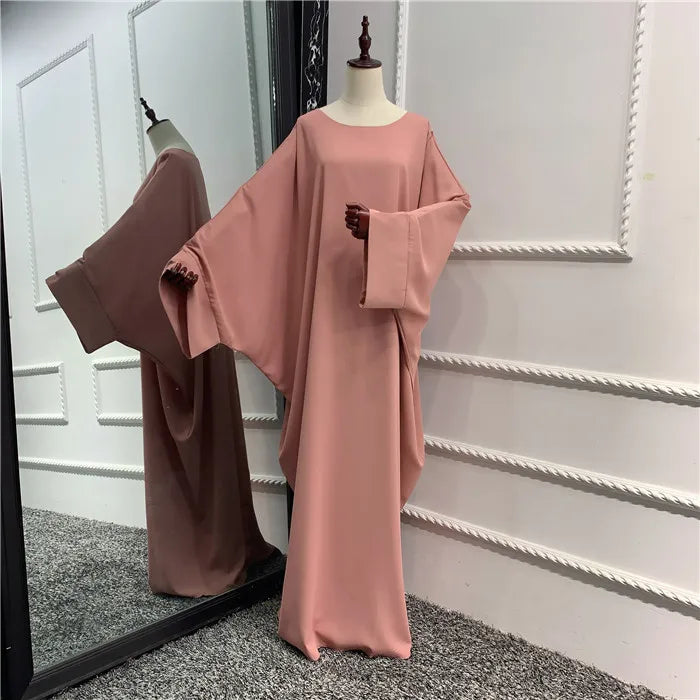 Hot Sale Latest Islamic Clothing Muslim Abaya Solid Colors Batwing Style Kaftan Burka Islamic Dress