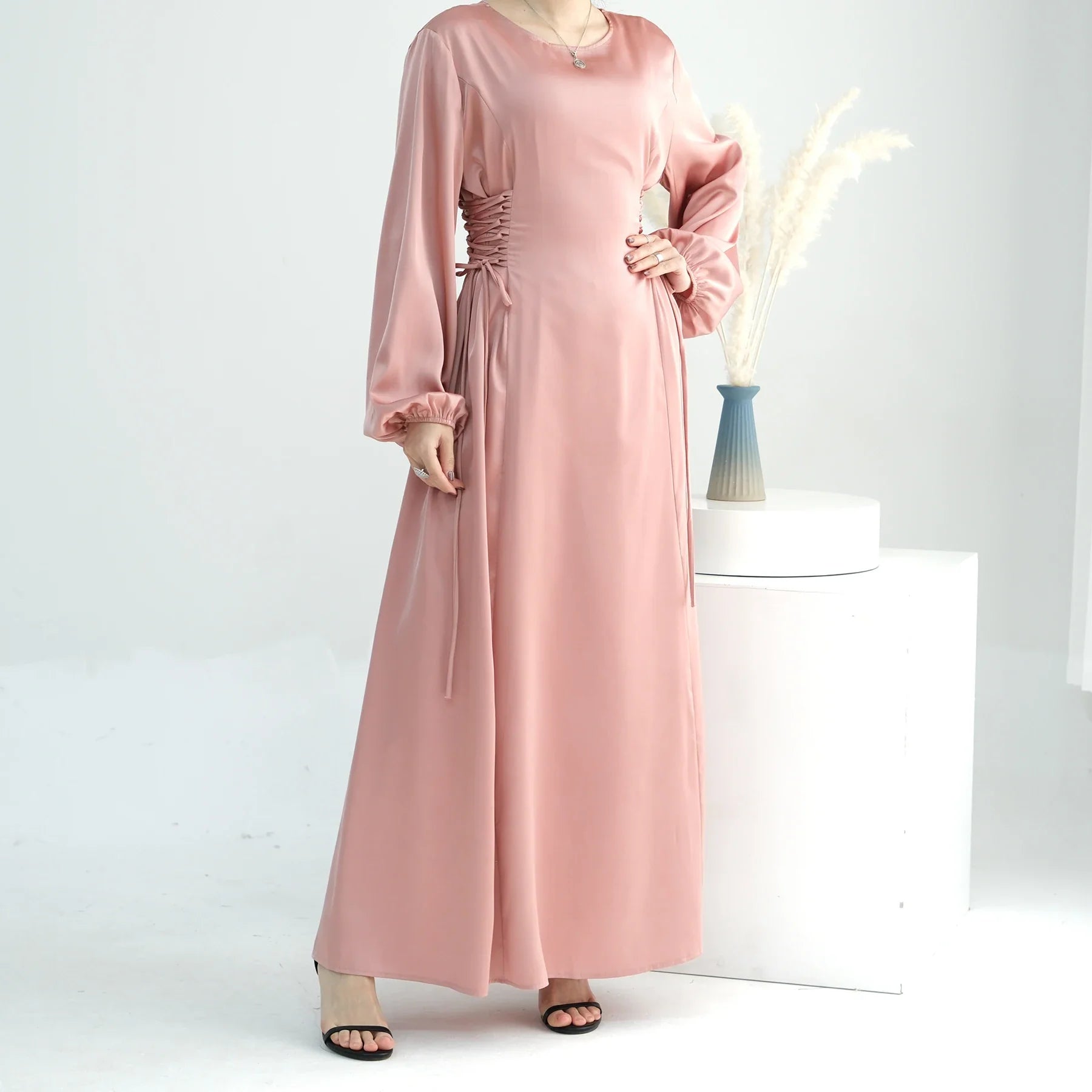 2024 Loriya Modest Satin Women Casual Dress Long Sleeve Middle East Arabic Islamic Clothing Modest Abaya Muslim Dress