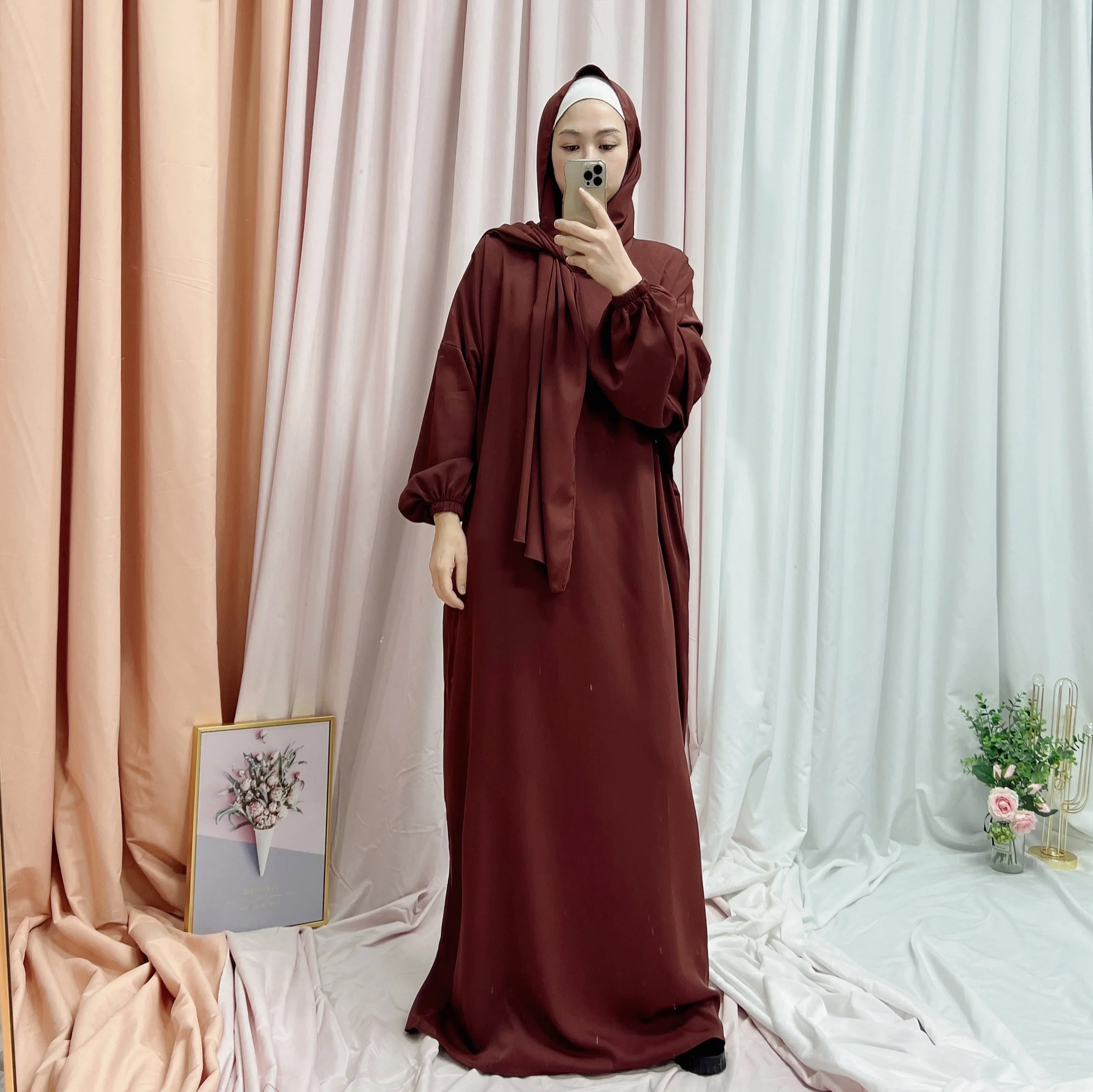 2023 Loriya Fashion islamic clothing  abaya for Women Muslim hoodie prayer abaya wholesale Modern fashion islamic jilbab abaya