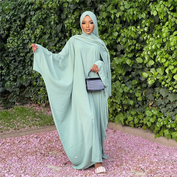 Hot Sale Latest Islamic Clothing Muslim Abaya Solid Colors Batwing Style Kaftan Burka Islamic Dress