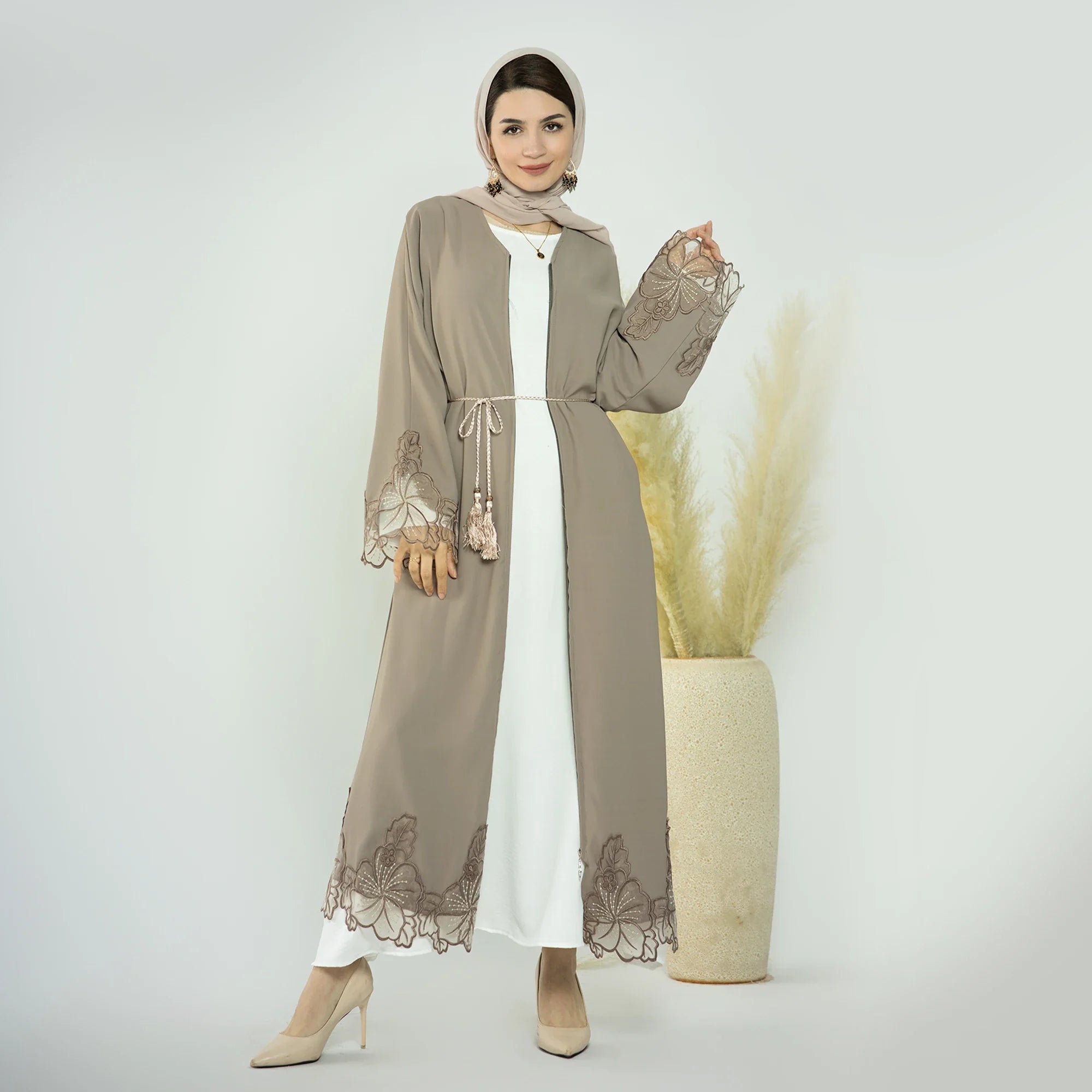 Loriya Ramadan Latest Nida with Embroidery Modest Closed Dresses Ladies Dubai Abaya Muslim Women