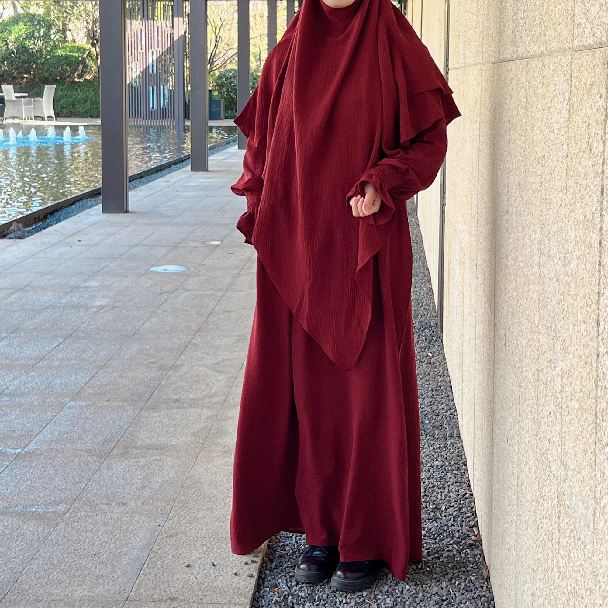 2023 Latest Simple Plain Abaya and 2 layers Hijab Set Wrinkle Polyester Abaya and Jilbab Suit Muslim Women Dress