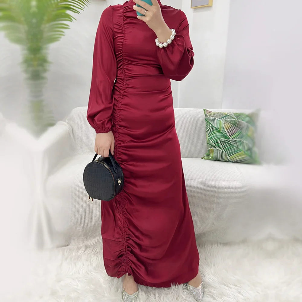 Loriya 2023 Nouveau Design Vêtements Islamiques Satin Dames Abaya Modeste Dubaï Abaya Femmes Robe Musulmane 