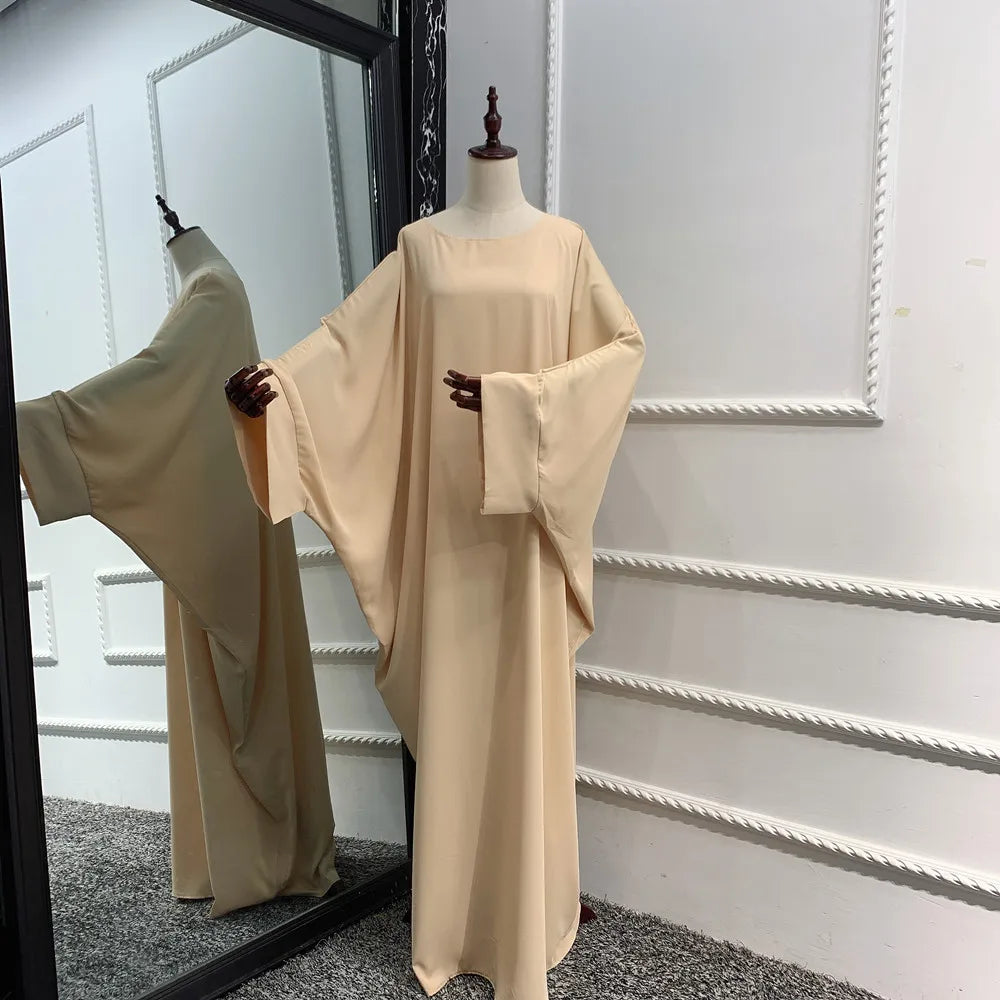 Hot Sale Latest Islamic Clothing Muslim Abaya Solid Colors Batwing Style Kaftan Burka Islamic Dress