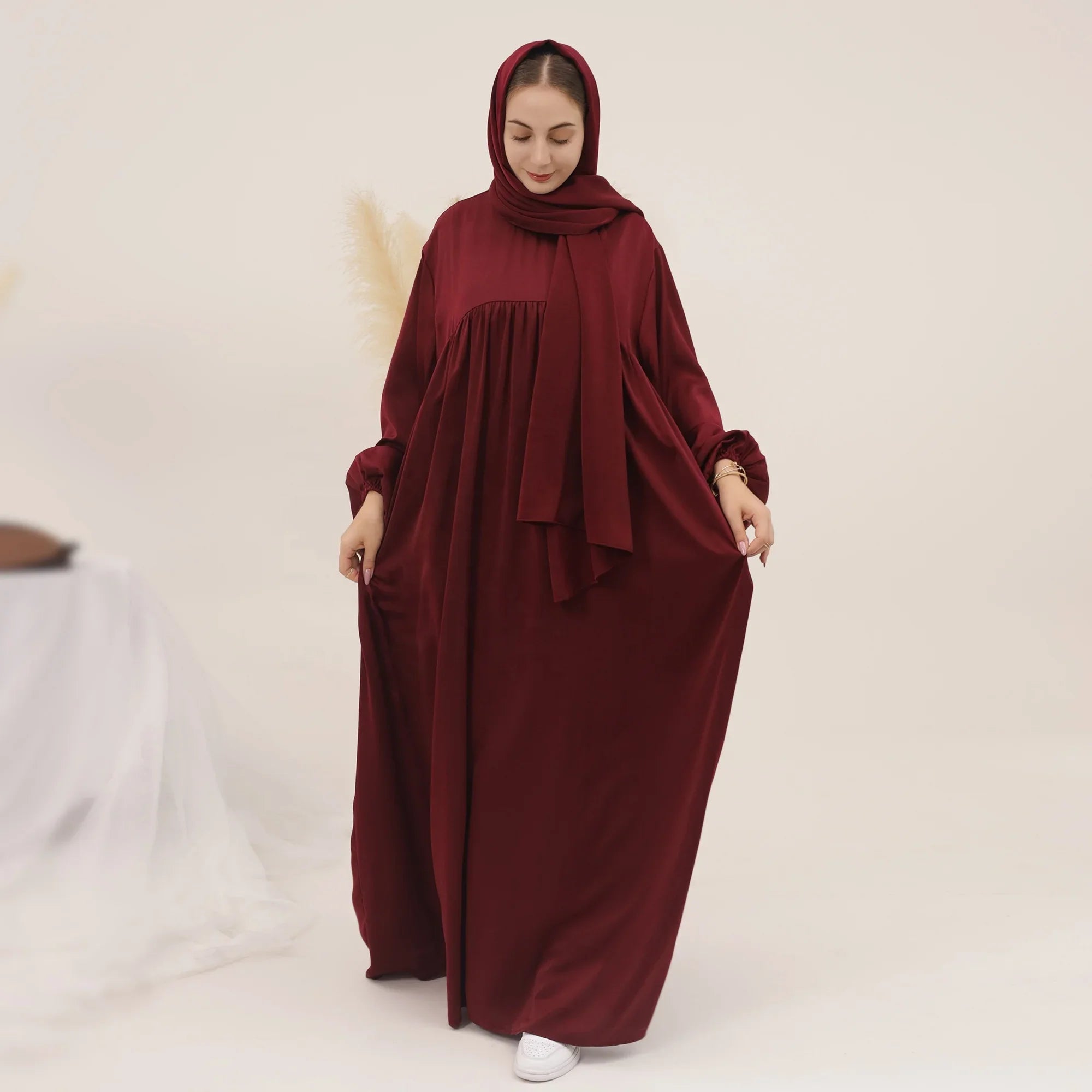 Loriya Abayas fermées à manches bouffantes Dubaï Turquie Hijab Robe 2 pièces Ensemble Abaya unie Vêtements islamiques pour femmes musulmanes 