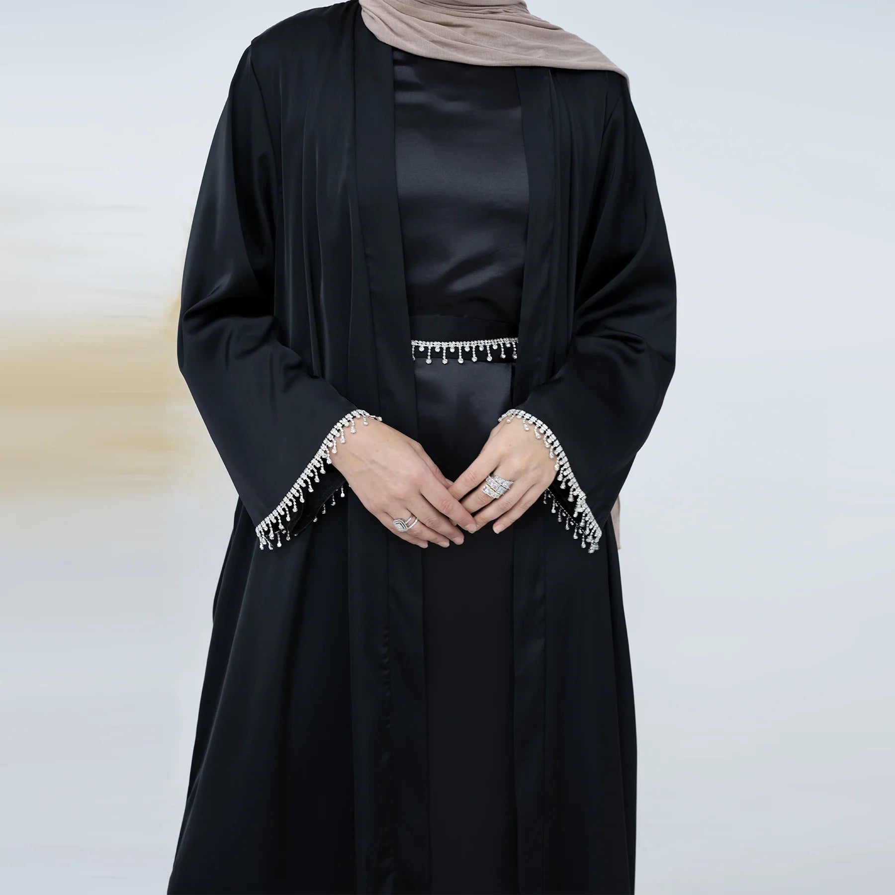 2024 EID Dubai Turkish Elegant Modest Set Custom Women Muslim Dress Abaya Kaftan Crystal Belt Satin Open Abaya