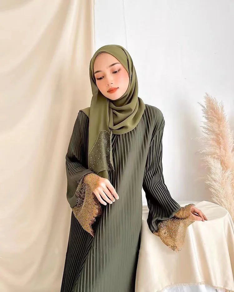 Dernière conception de vêtements ethniques élastiques plissés abaya 2022 vente chaude vêtements musulmans islamiques abaya femmes robe musulmane 