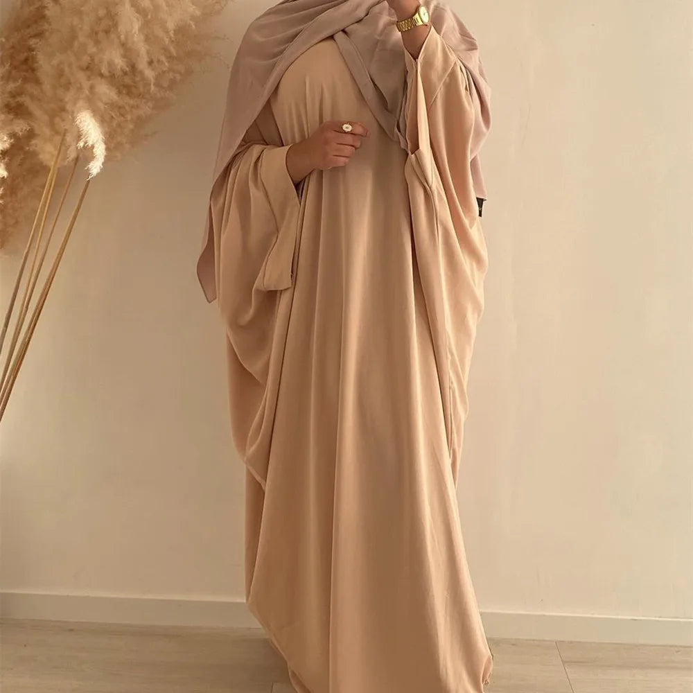 Hot Sale Latest Islamic Clothing Muslim Abaya Solid Colors Batwing Style Kaftan Burka Islamic Dress