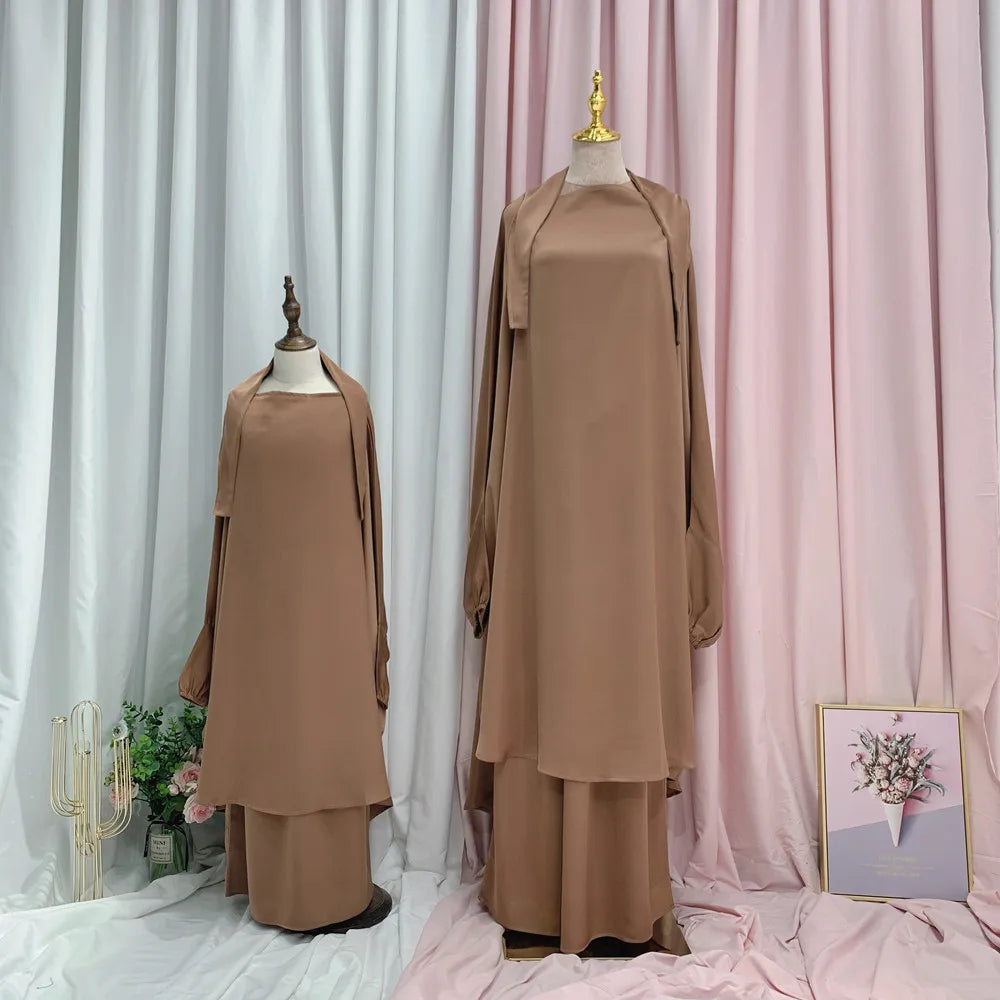 Loriya Vente Chaude Deux Pièces Ensemble Femmes Musulmanes Robe De Prière Khimar Abaya Longue Robe Hijab Vêtements Islamiques pour Enfants Filles 