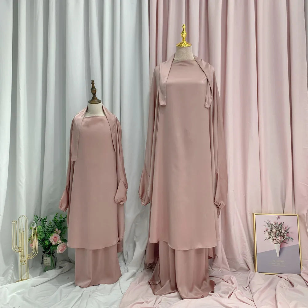 Loriya Vente Chaude Deux Pièces Ensemble Femmes Musulmanes Robe De Prière Khimar Abaya Longue Robe Hijab Vêtements Islamiques pour Enfants Filles 