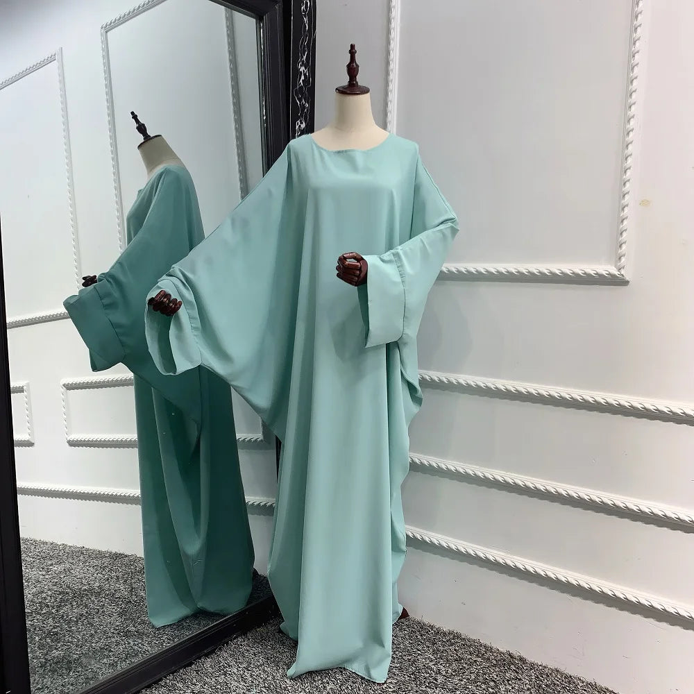 Hot Sale Latest Islamic Clothing Muslim Abaya Solid Colors Batwing Style Kaftan Burka Islamic Dress