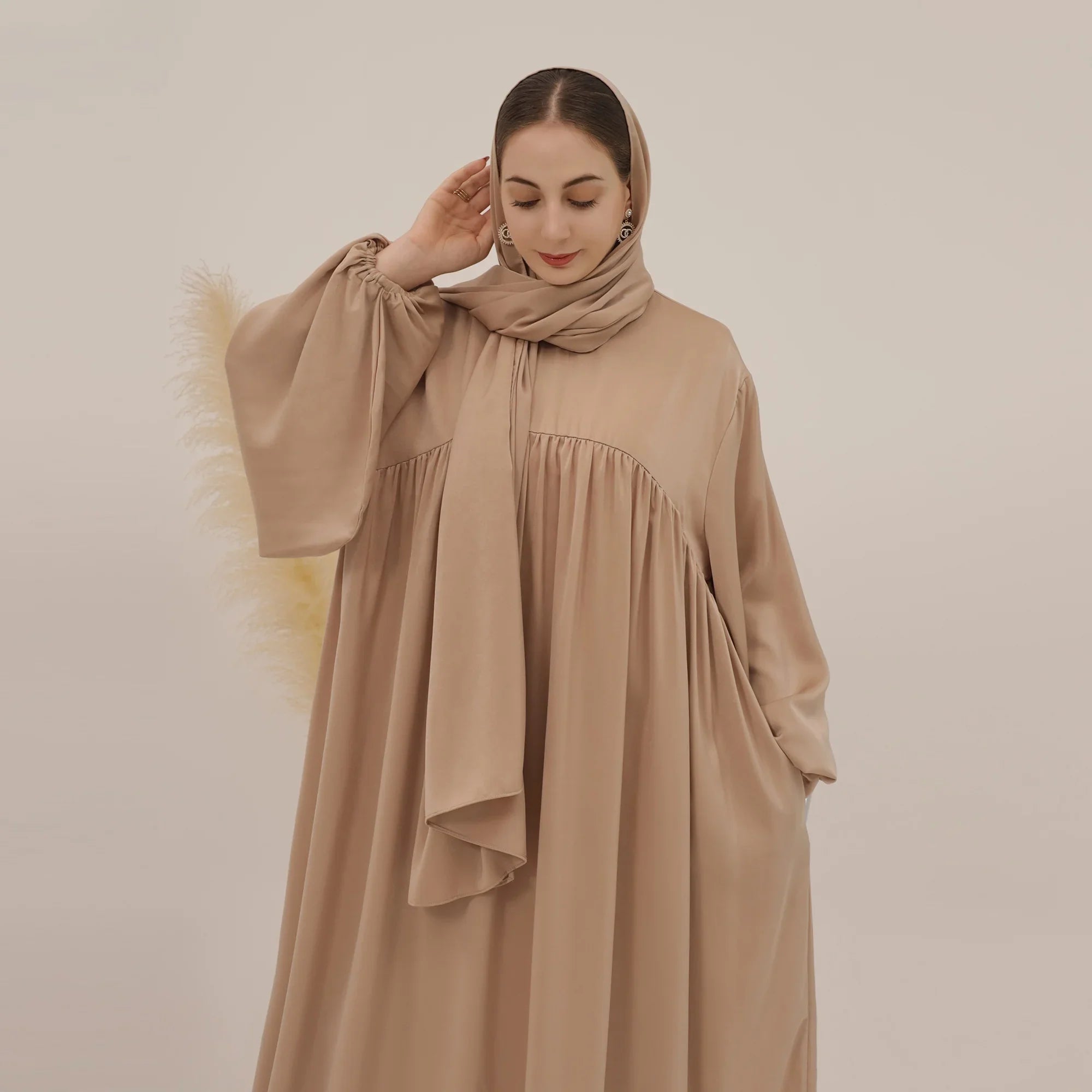 Loriya Abayas fermées à manches bouffantes Dubaï Turquie Hijab Robe 2 pièces Ensemble Abaya unie Vêtements islamiques pour femmes musulmanes 