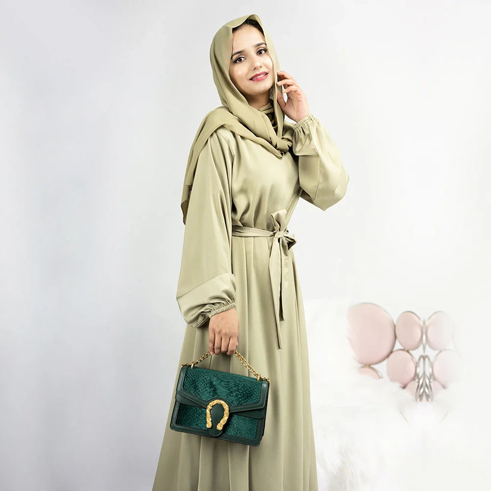 2023 Loriya Fashion Muslim Islamic Clothing Modest Dresses Simple Design Muslim Women Plain Abaya