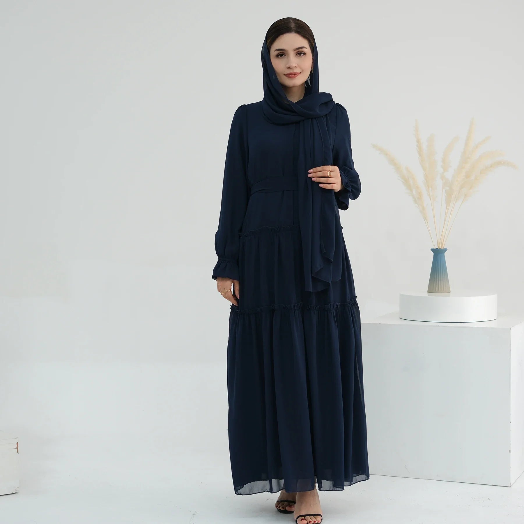 Loriya Wholesale 2024  Solid Color Layered Chiffon Women's Dresses with  Lining Abaya Women Muslim Dress Matching Hijab