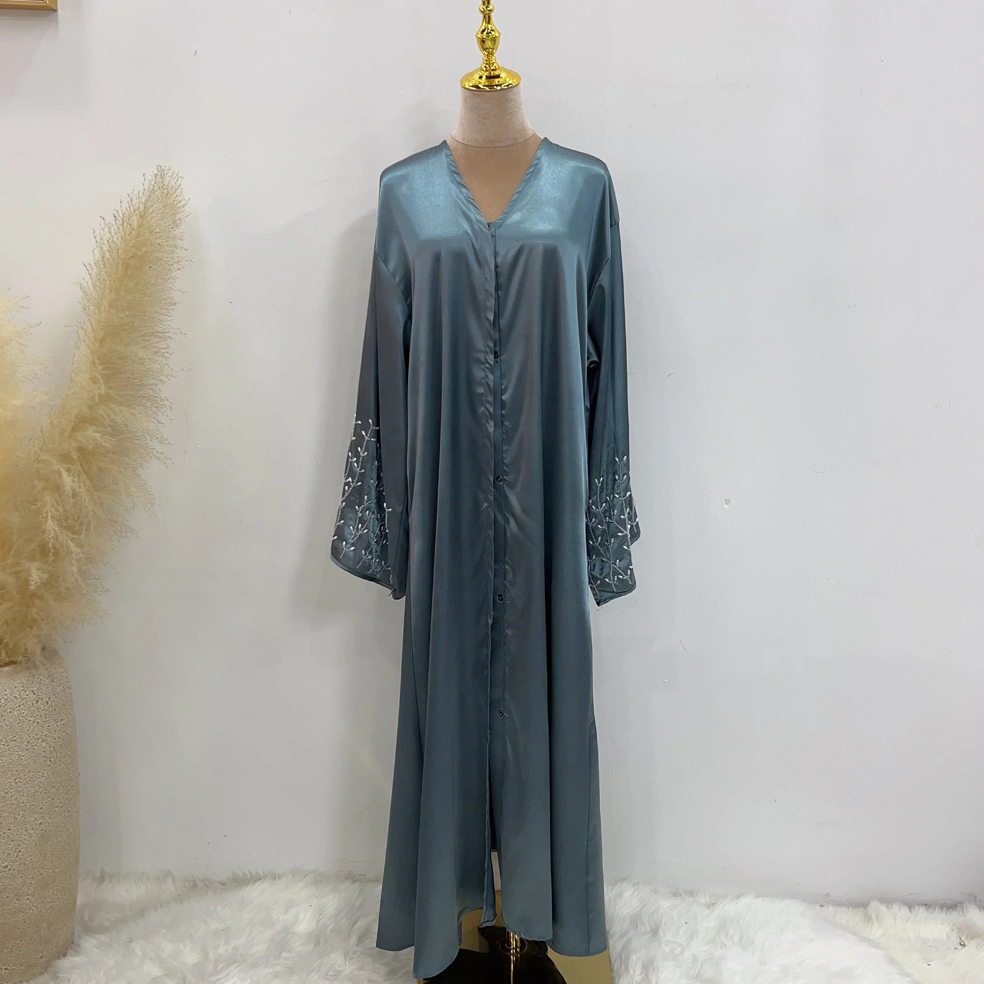 Fabricant Loriya Turquie Modeste Dubaï Abaya Abaya de luxe avec perles faites à la main Robe musulmane pour femmes 