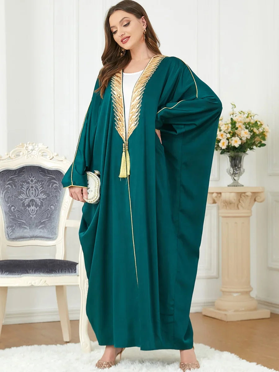 Vêtements Loriya Moyen-Orient Vêtements islamiques EID Dubaï Robes arabes saoudiennes avec bordure dorée Kaftan vert Abaya 