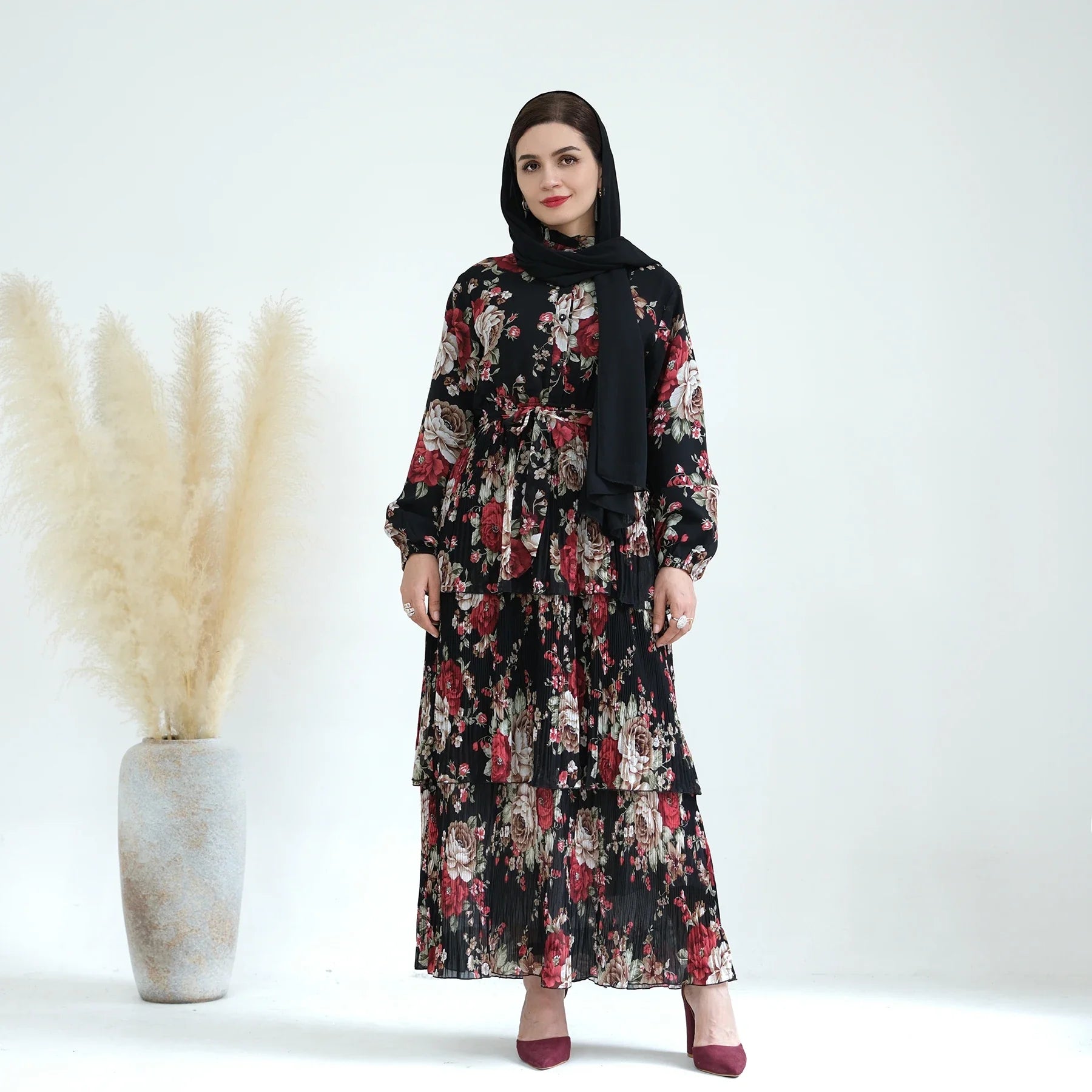 Loriya Wholesale OEM ODM Personnalisé En Mousseline De Soie Floral Robes Vêtements Islamiques Trois Couches Abaya Robes Pour Femmes 