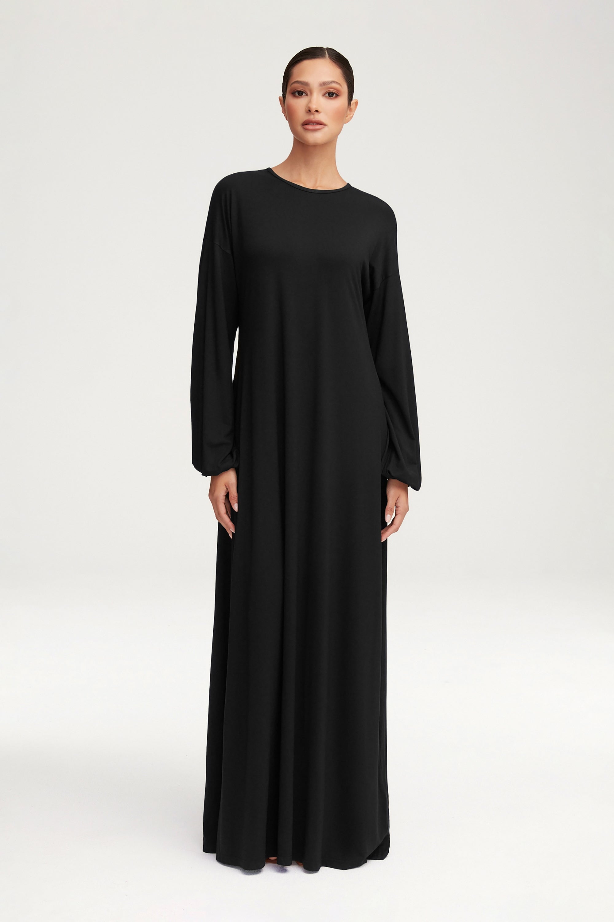 Afiyah Jersey Maxi Dress - Black Clothing Veiled 