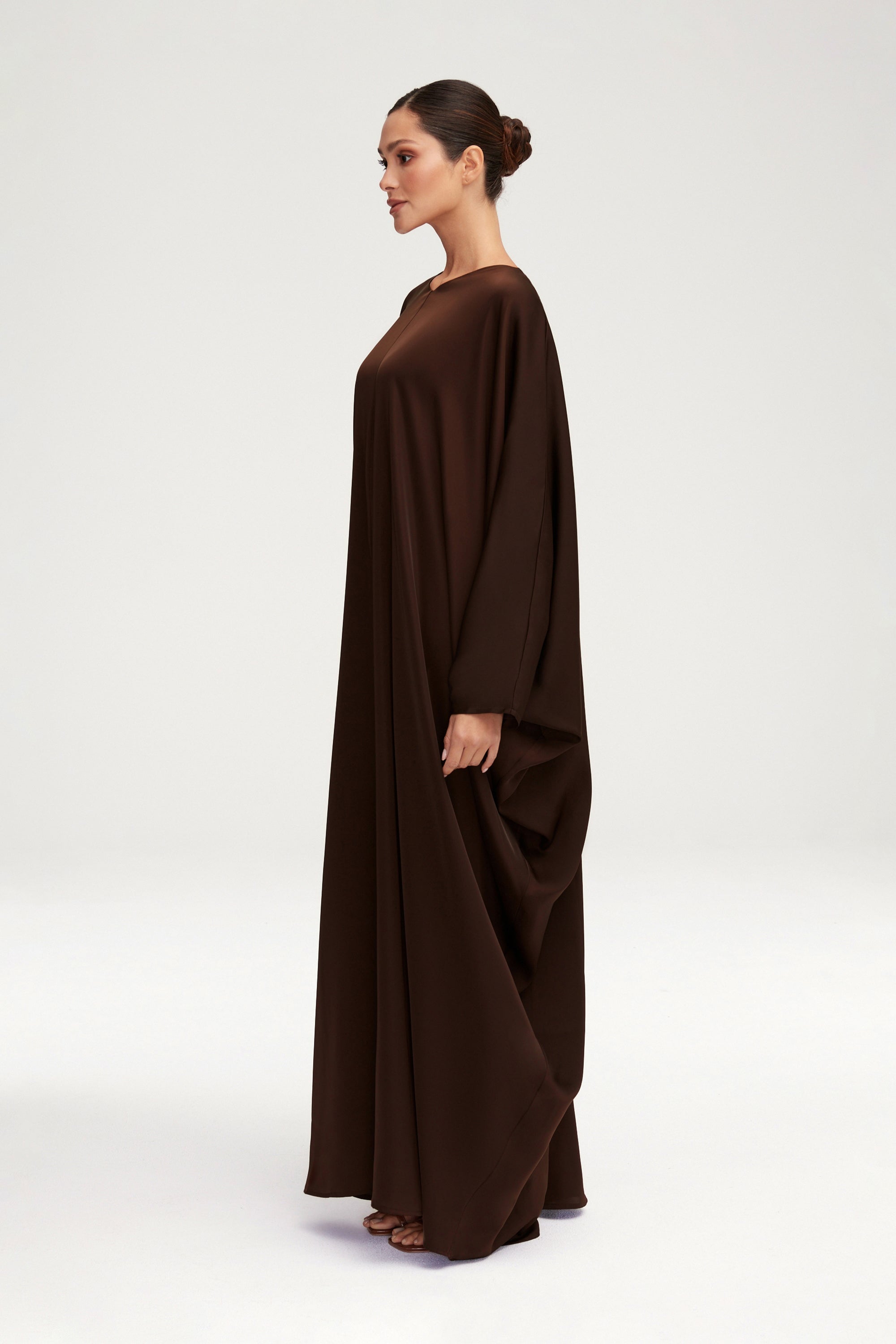 Anisa Satin Kaftan - Espresso Clothing Veiled 