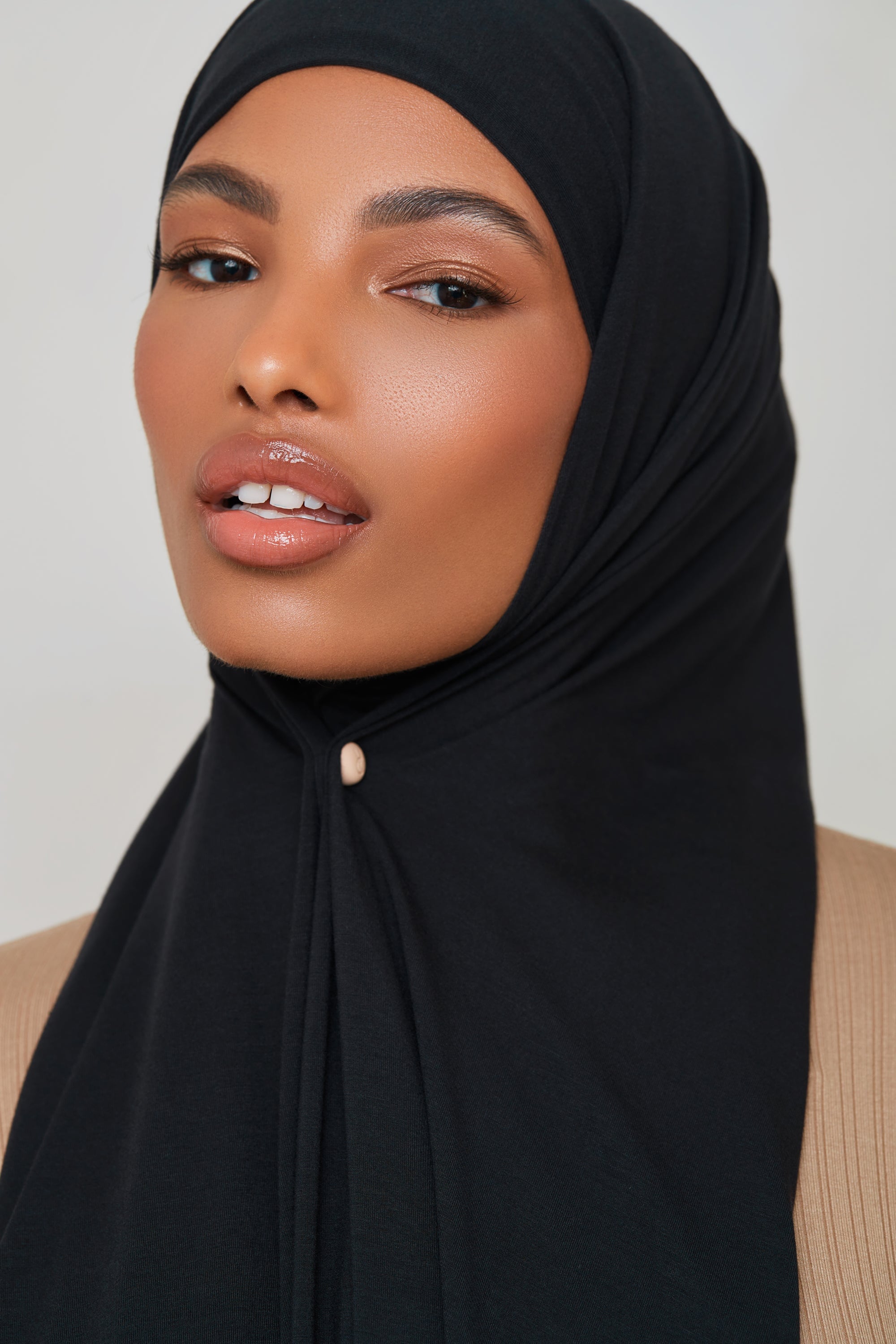 Bamboo Jersey Hijab - Black Veiled 