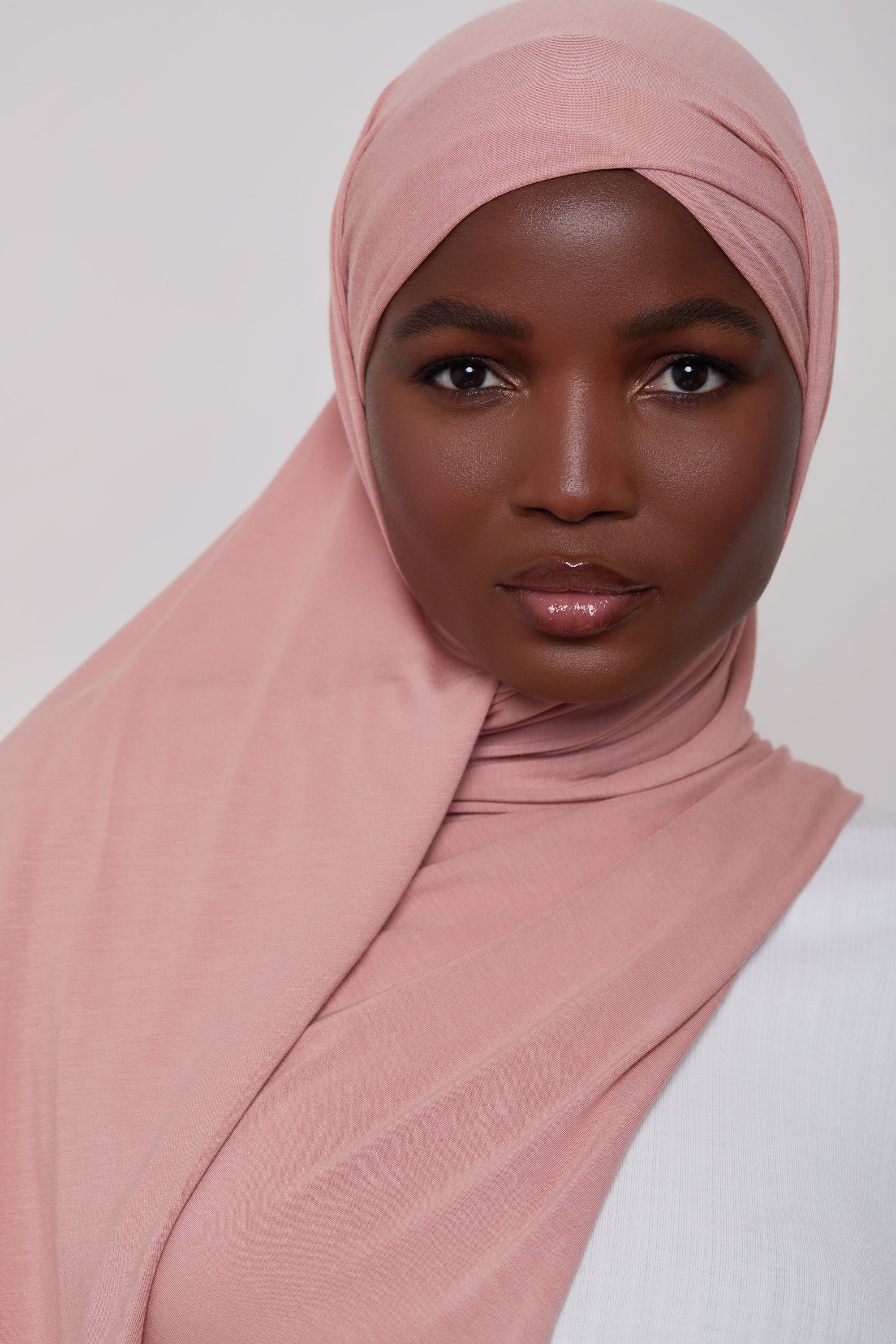 Bamboo Jersey Hijab - Cameo Brown Veiled 