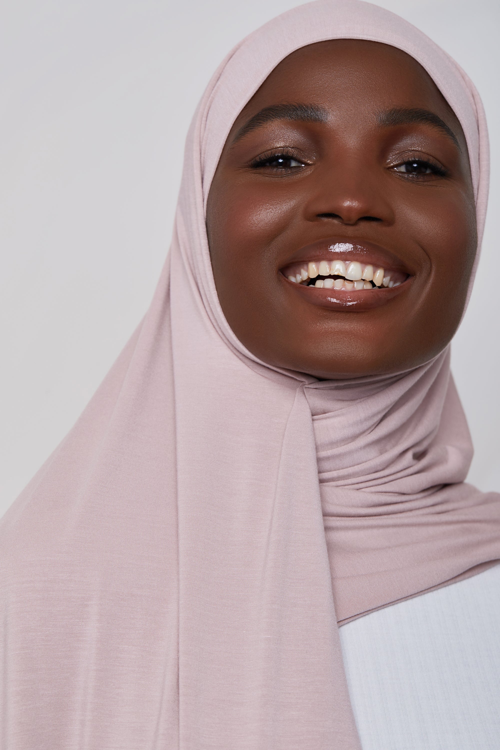 Bamboo Jersey Hijab - Dusty Rose Veiled 