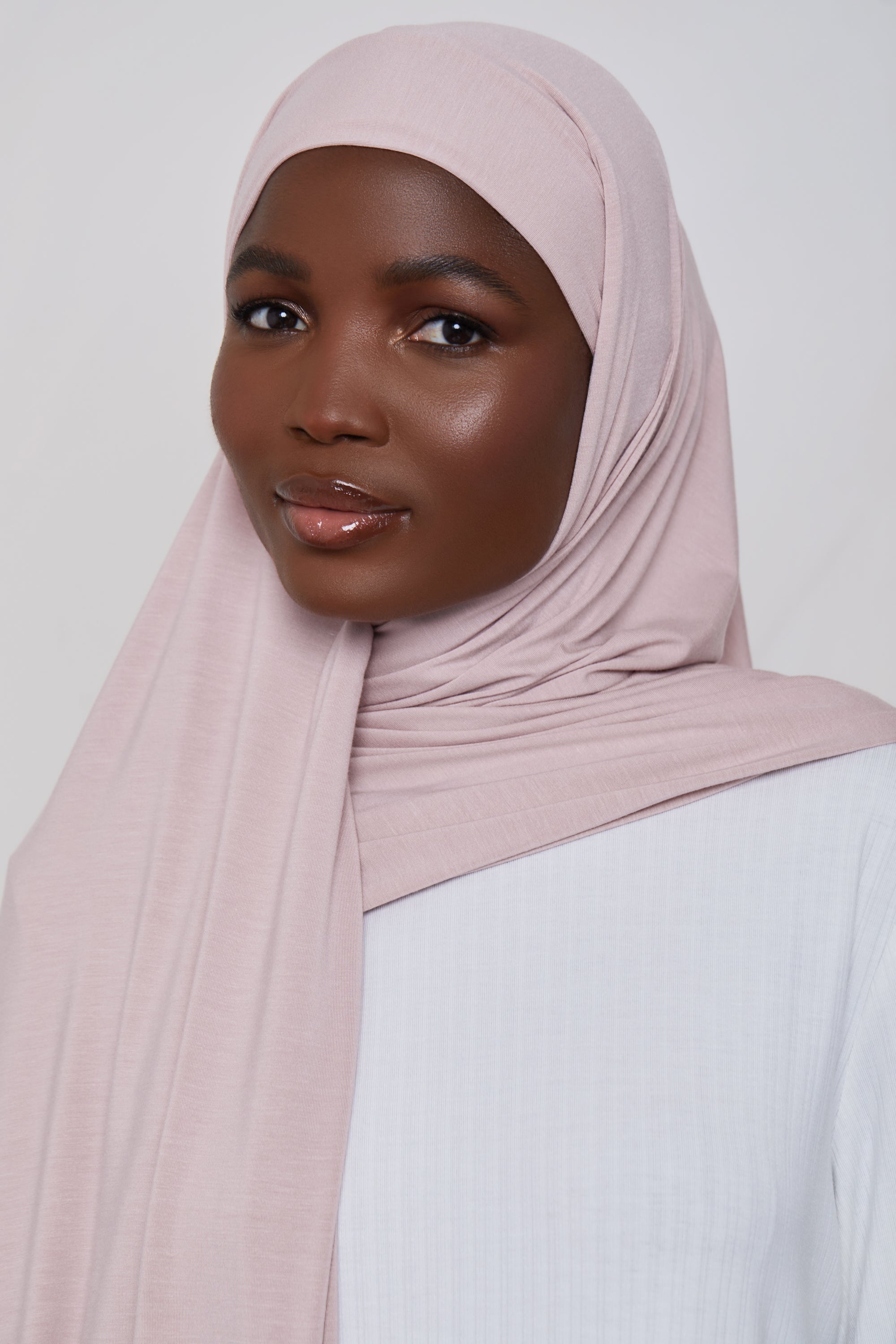 Bamboo Jersey Hijab - Dusty Rose Veiled 