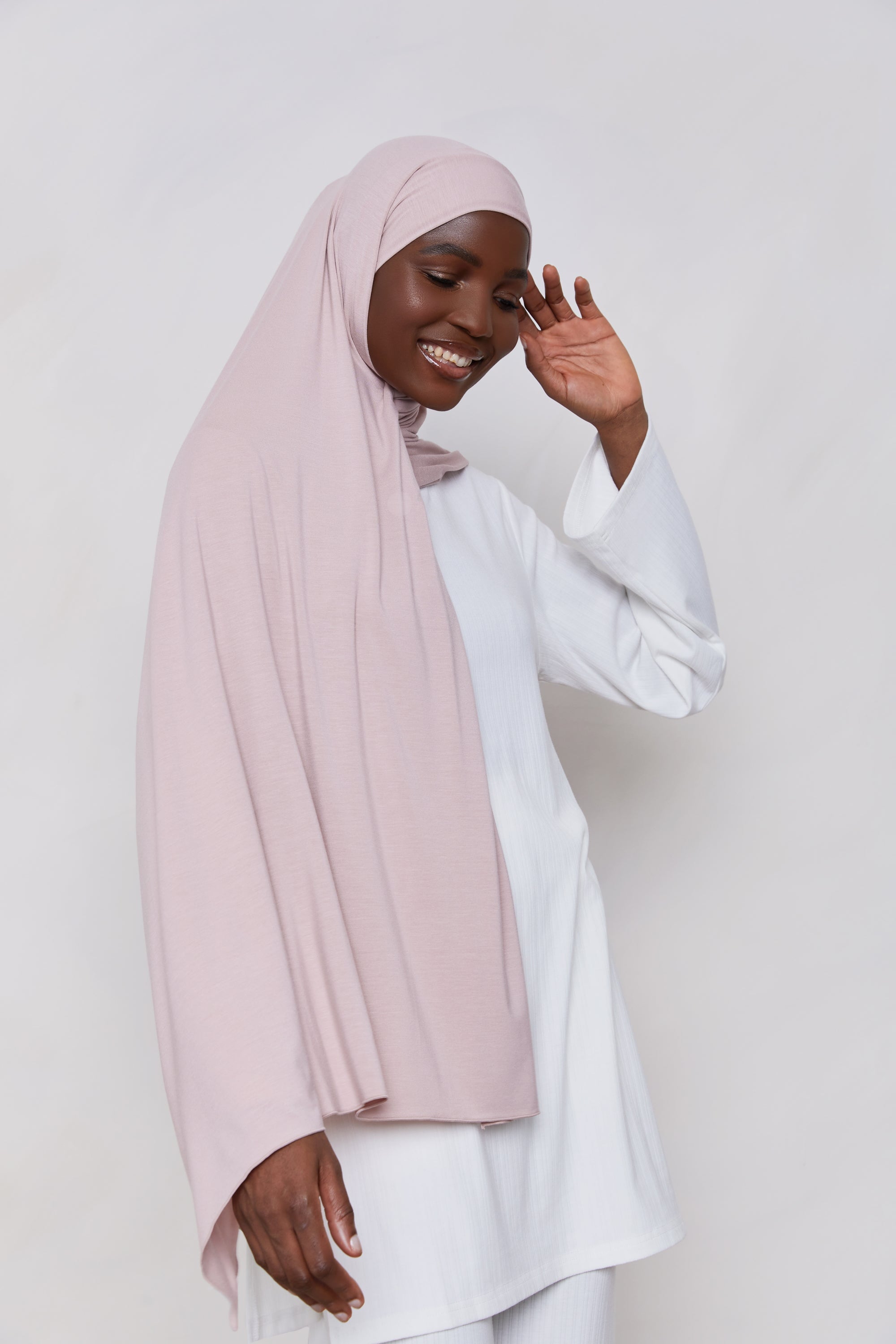 Bamboo Jersey Hijab - Dusty Rose Veiled 