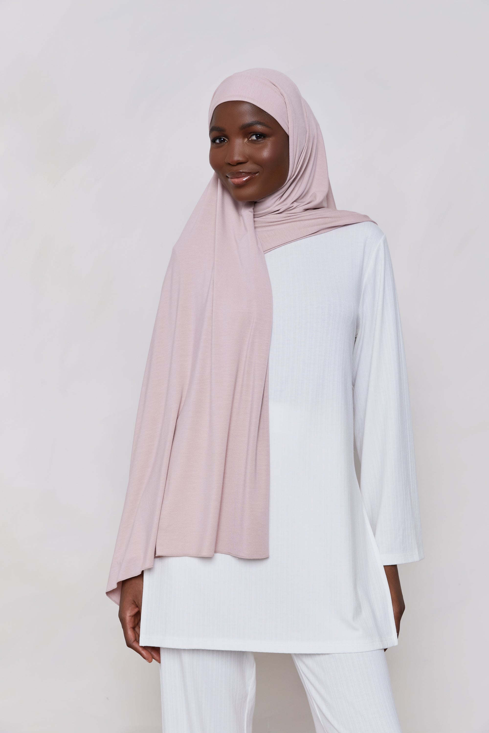 Bamboo Jersey Hijab - Dusty Rose Veiled 