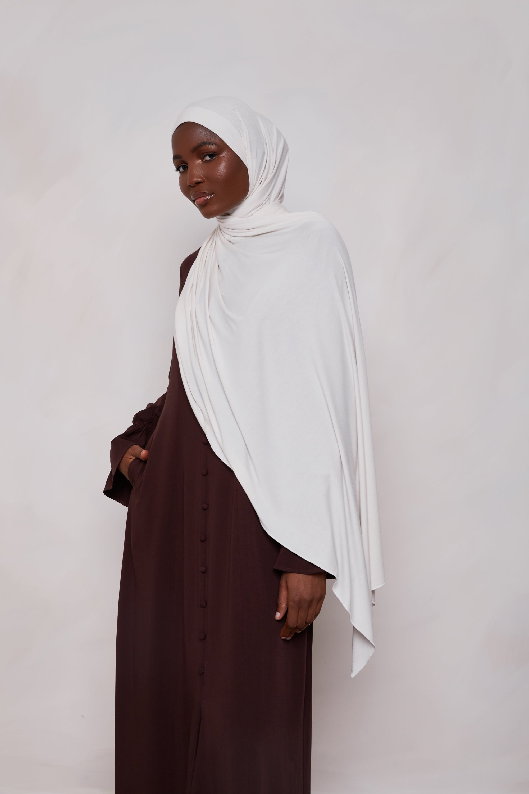 Bamboo Jersey Hijab - Light Sand Veiled 