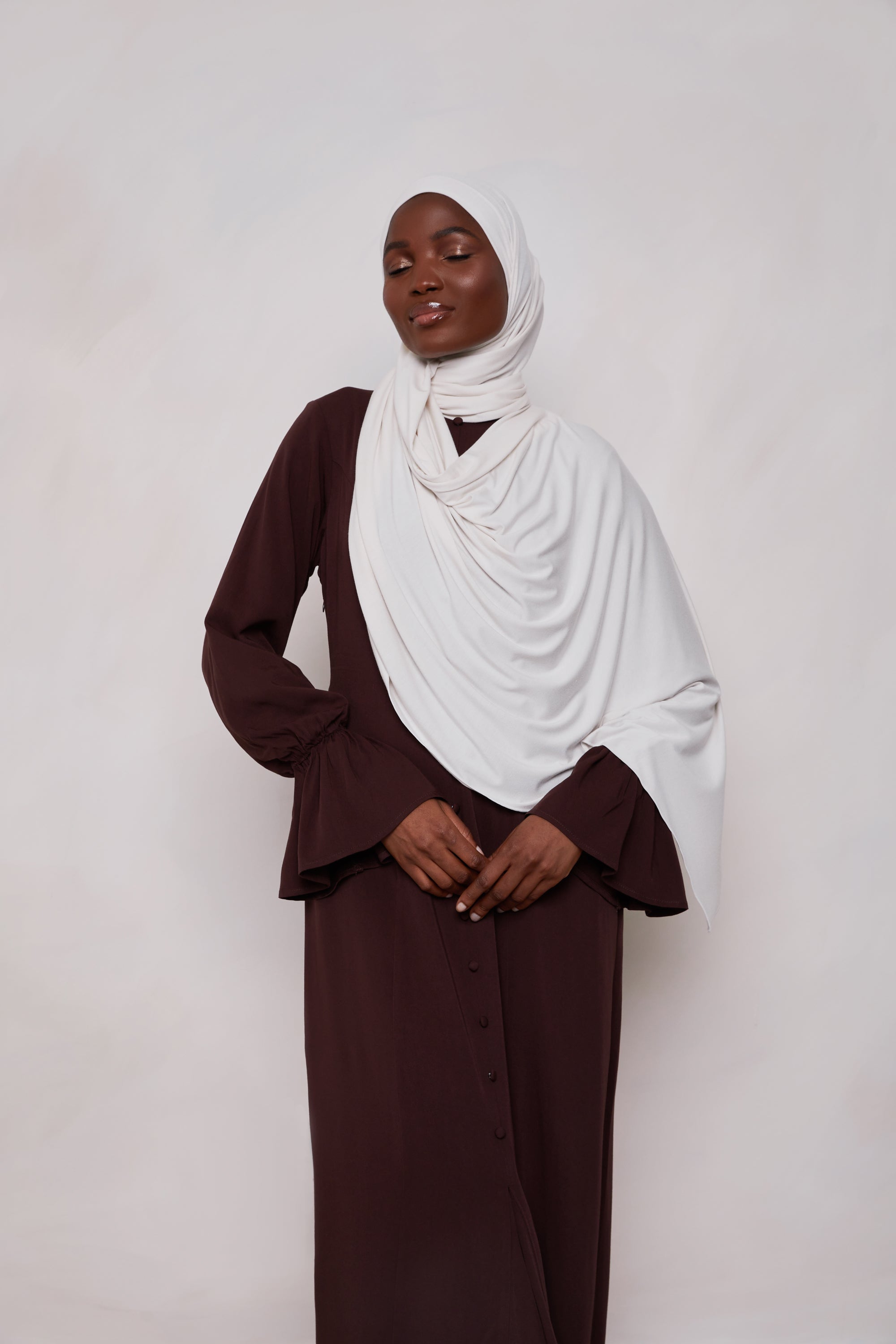 Bamboo Jersey Hijab - Light Sand Veiled 