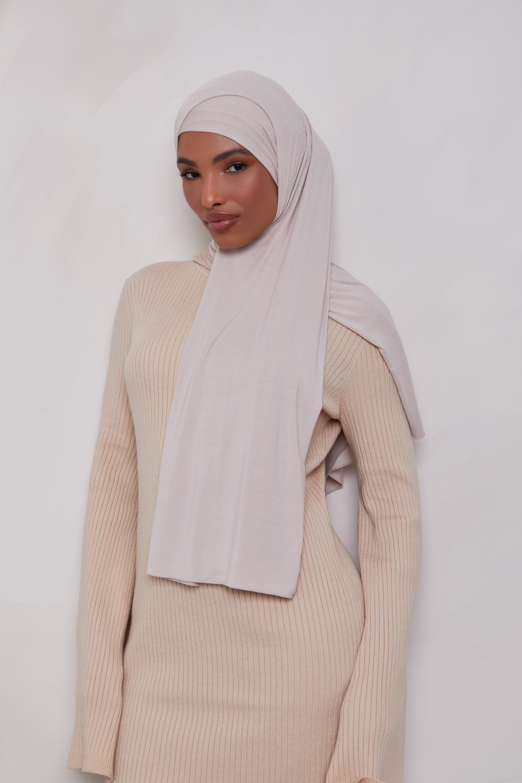 Bamboo Jersey Hijab - Sand Veiled 