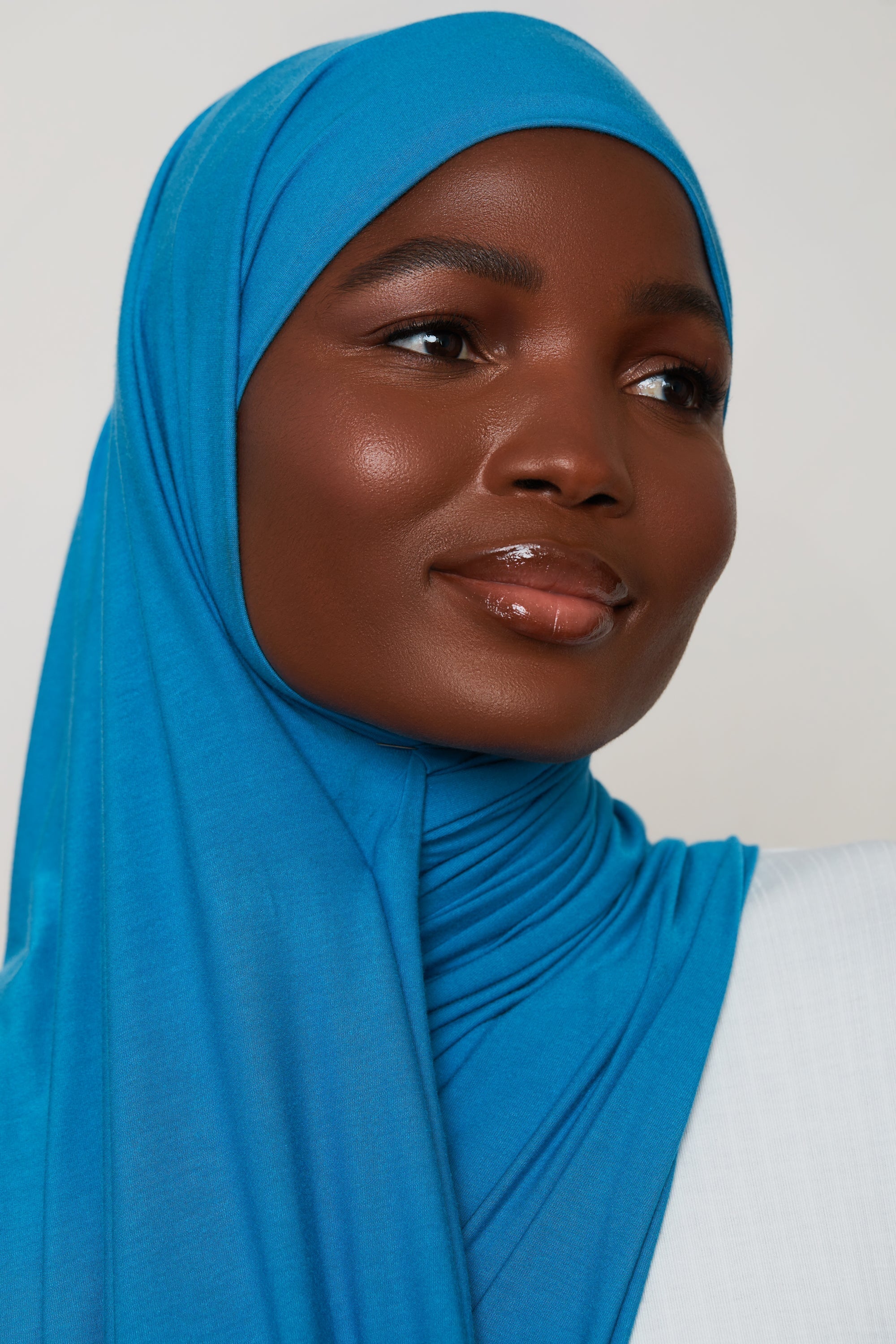 Bamboo Jersey Hijab - Sea of Belize Veiled 