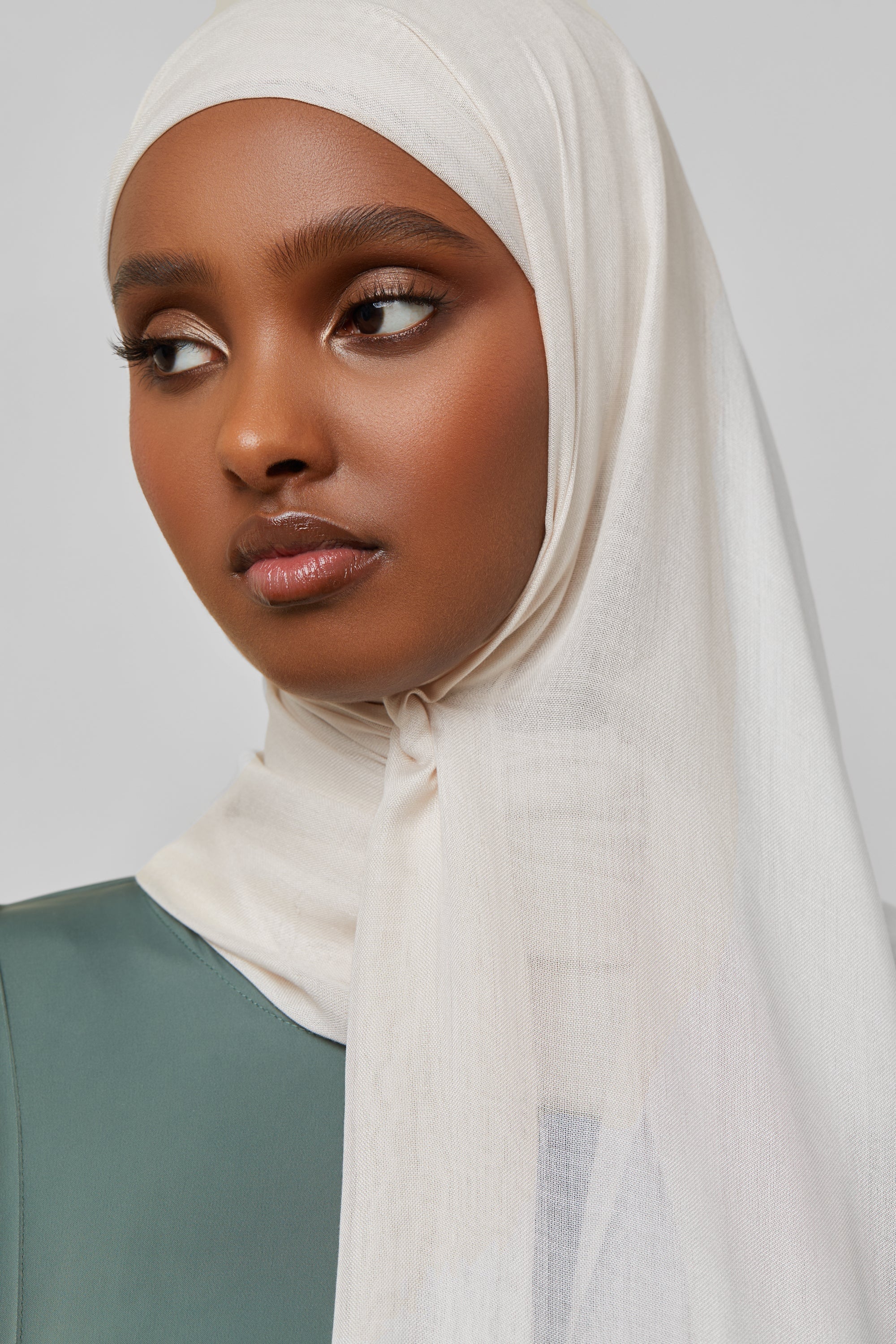 Bamboo Woven Hijab - Moonbeam Veiled 