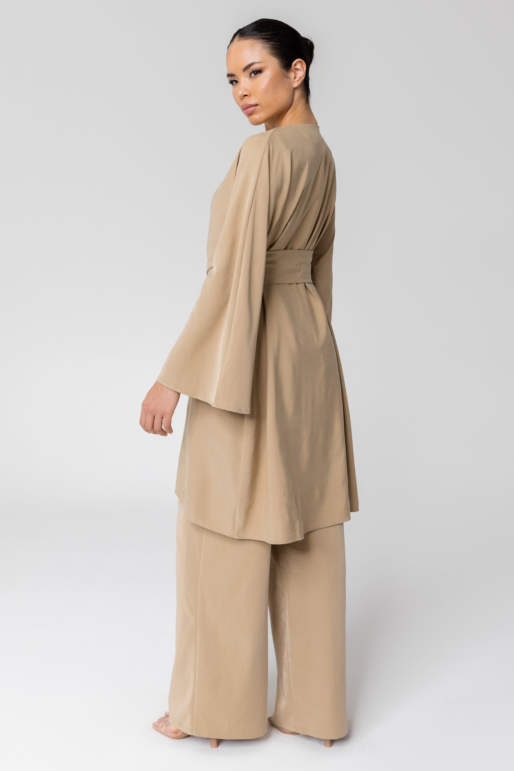 Cecilia Kimono Sleeve Duster Jacket - Latte Veiled Collection 