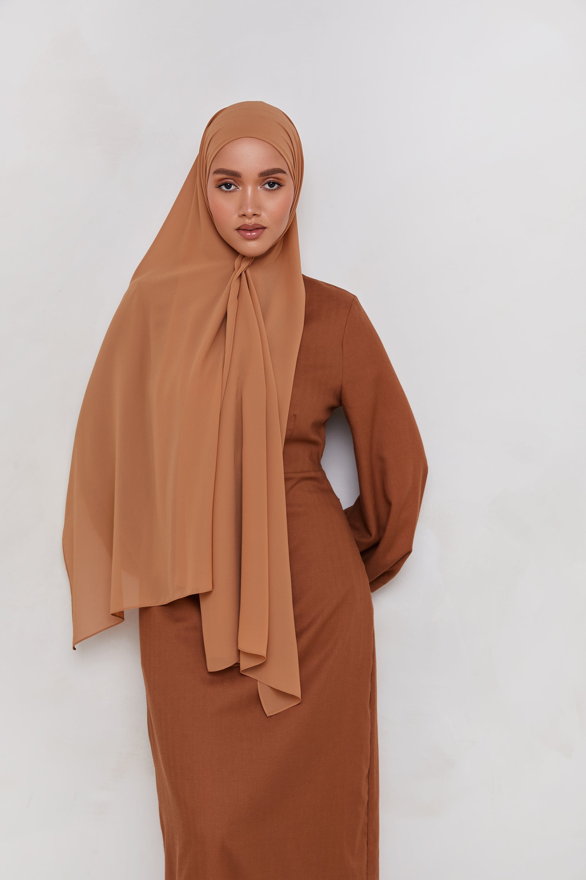 Chiffon LITE Hijab - Brown Sugar Veiled 