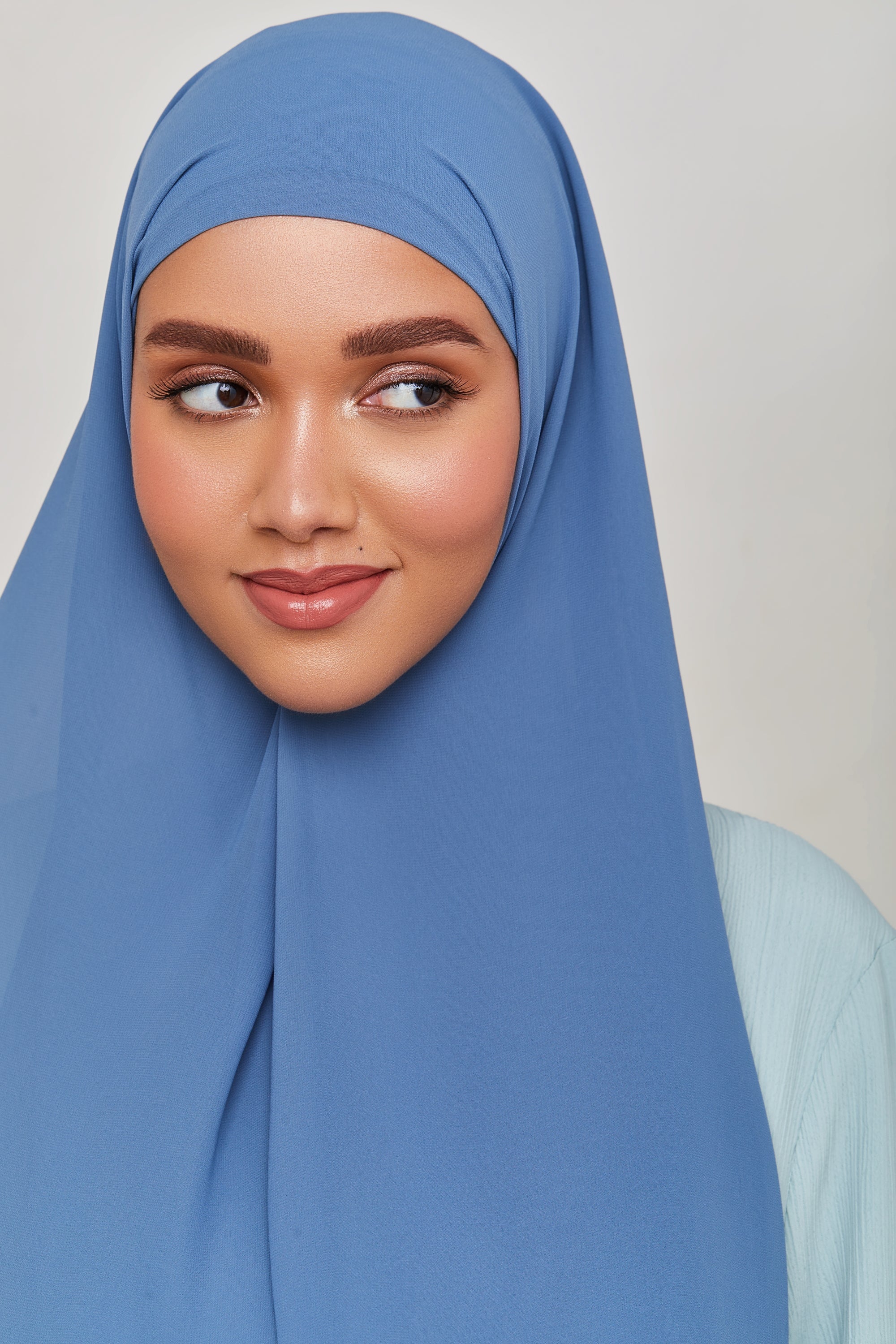 Chiffon LITE Hijab - Coronet Blue Veiled 