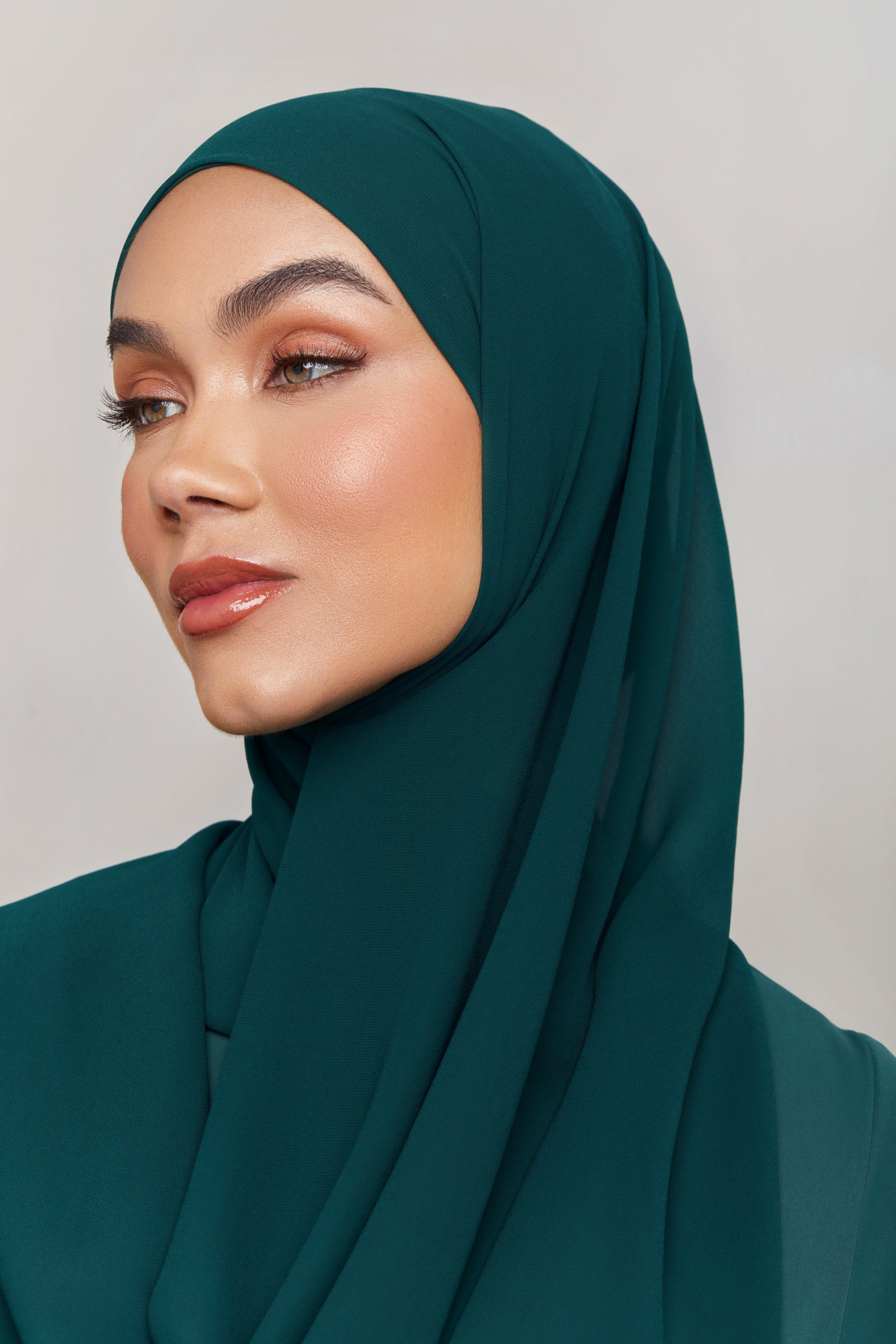 Chiffon LITE Hijab - Deep Teal Veiled 