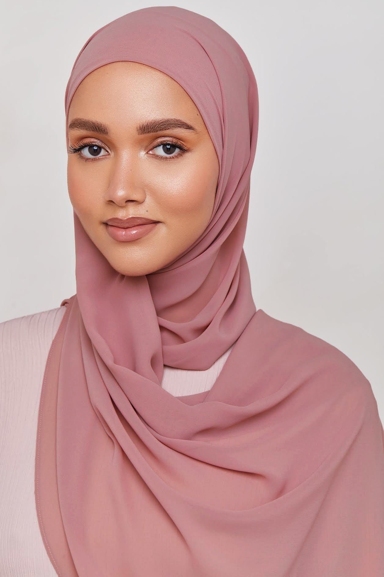 Chiffon LITE Hijab - Dusty Rose Hijabs Veiled 