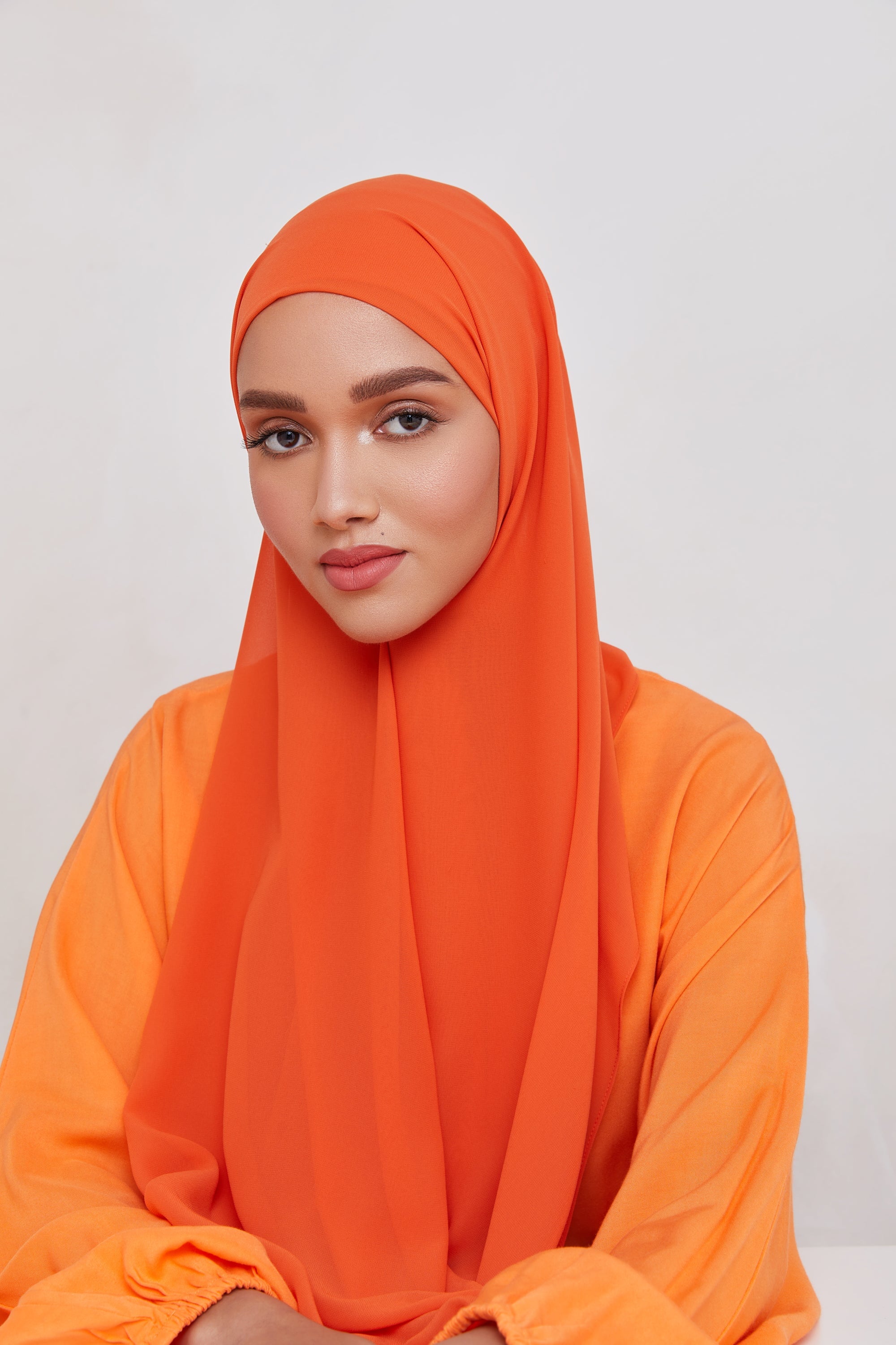 Chiffon LITE Hijab - Papaya Veiled 