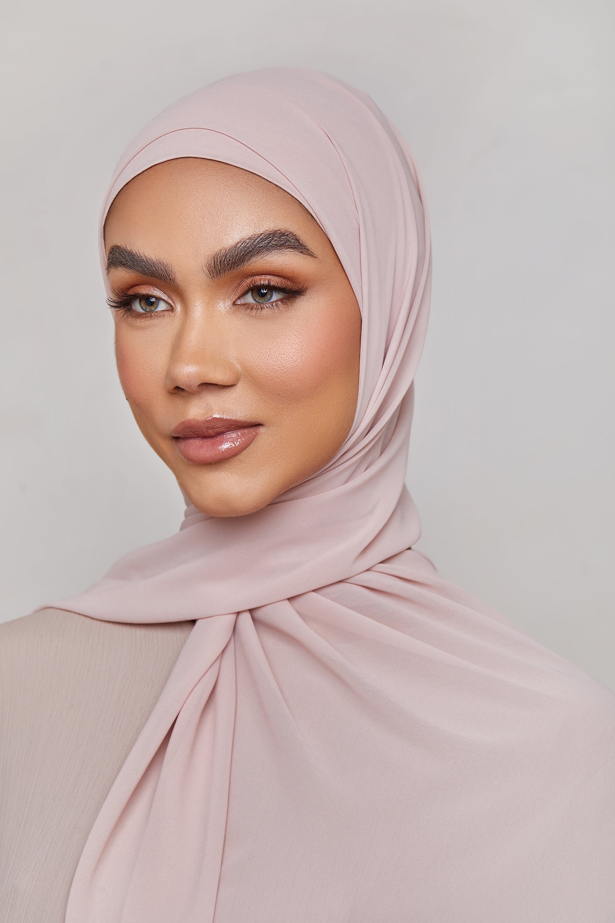 Chiffon LITE Hijab - Sepia Rose Veiled 