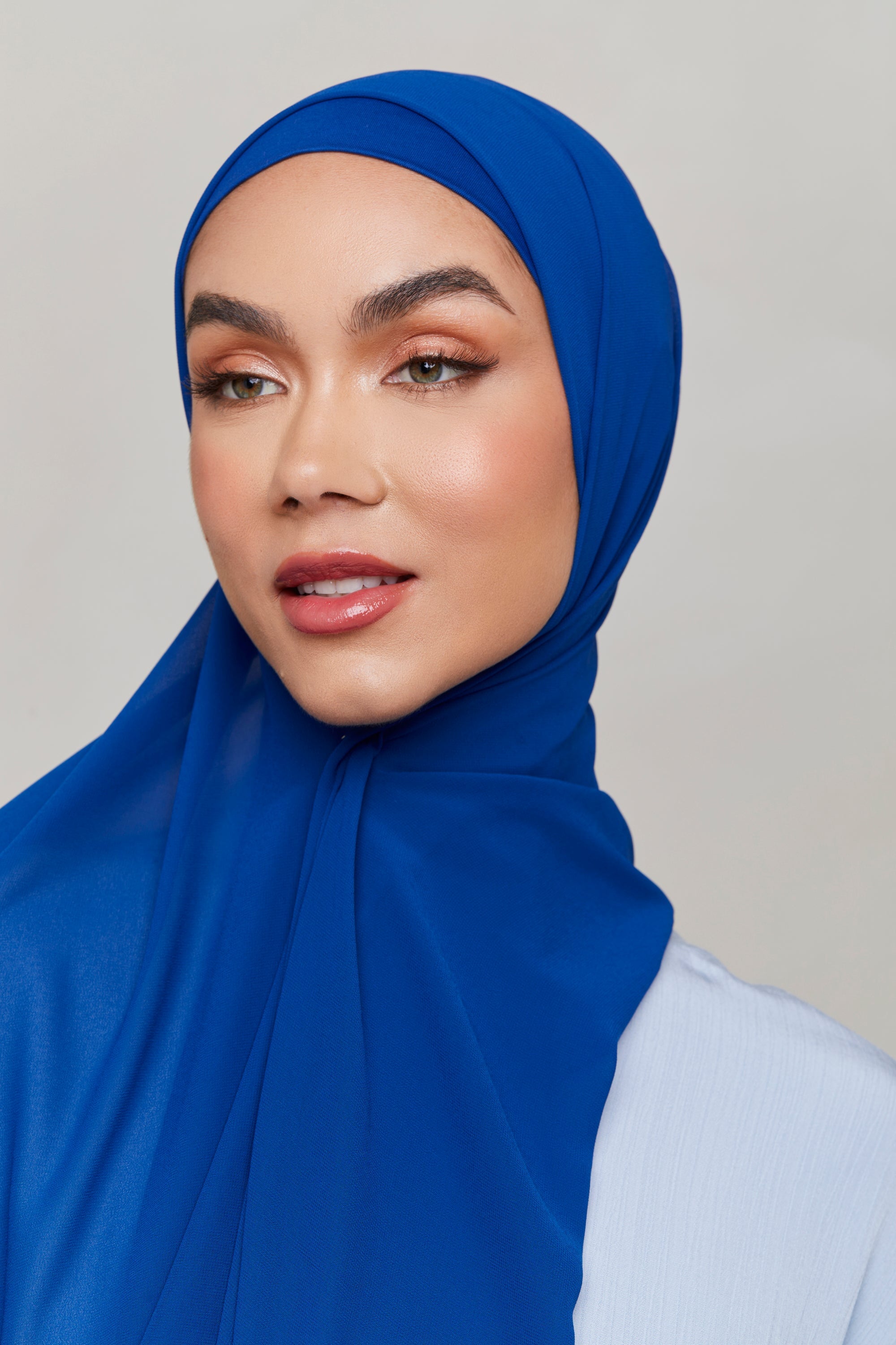 Chiffon LITE Hijab - Sodalite Blue Veiled 