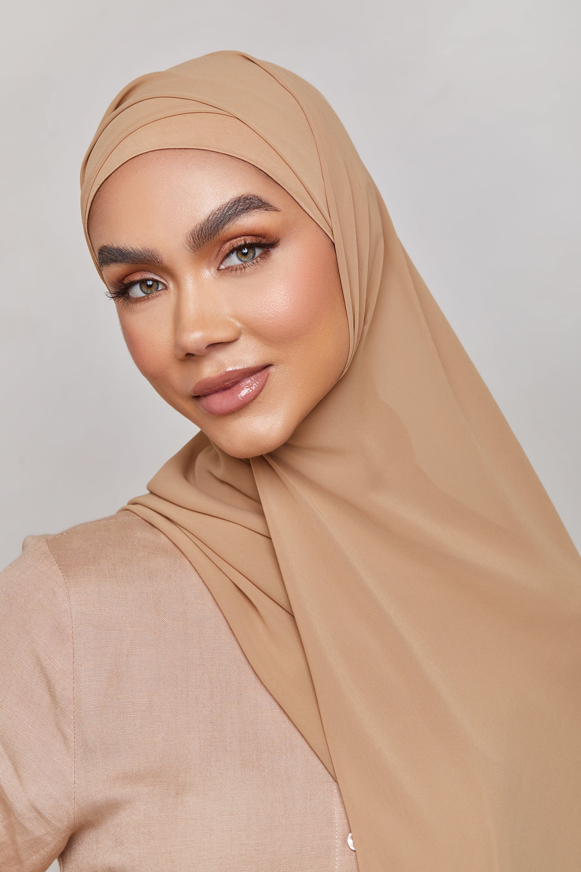 Chiffon LITE Hijab - Tannin Veiled 