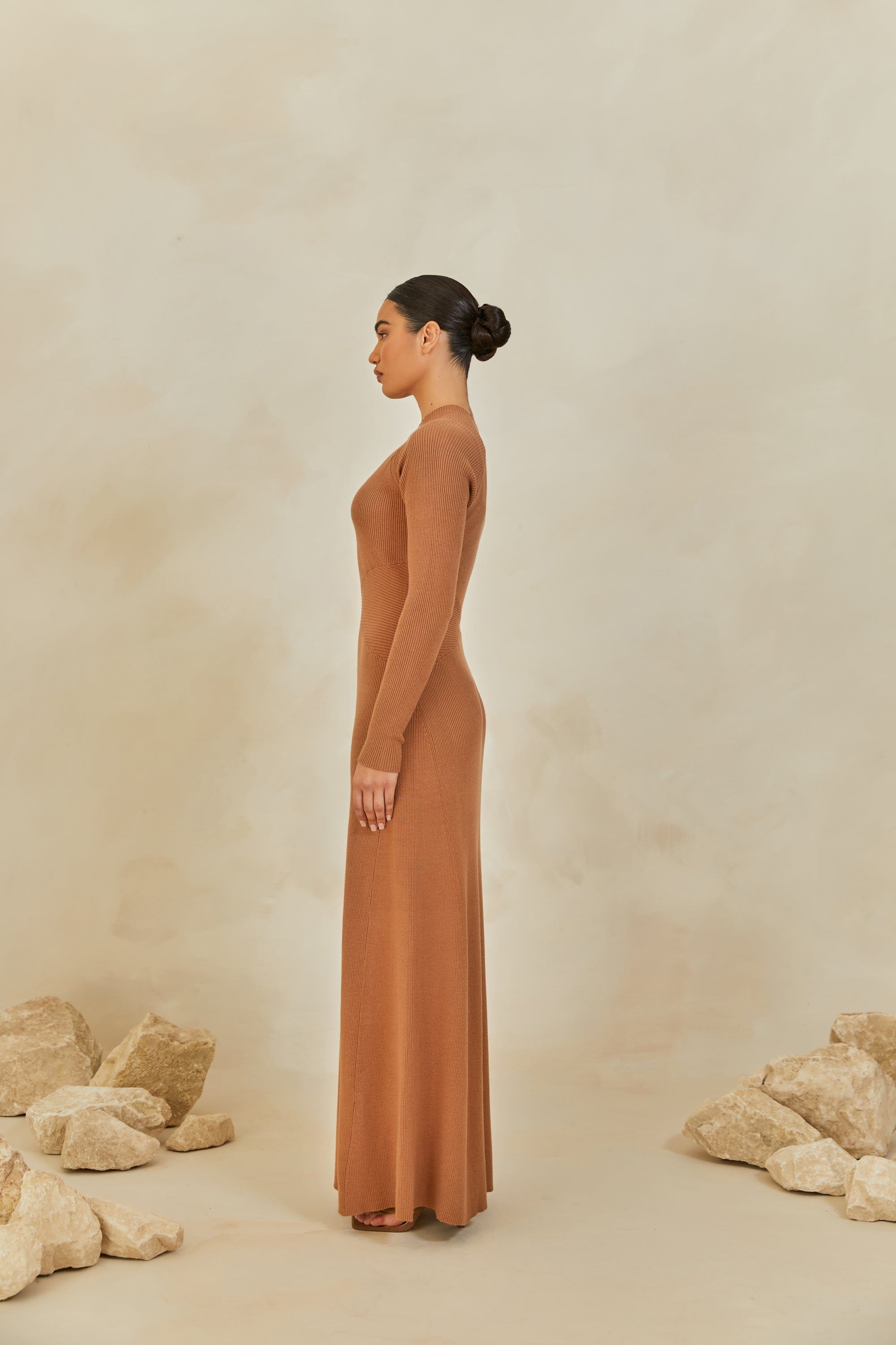 Dania Ribbed Knit Maxi Dress - Caramel Veiled 