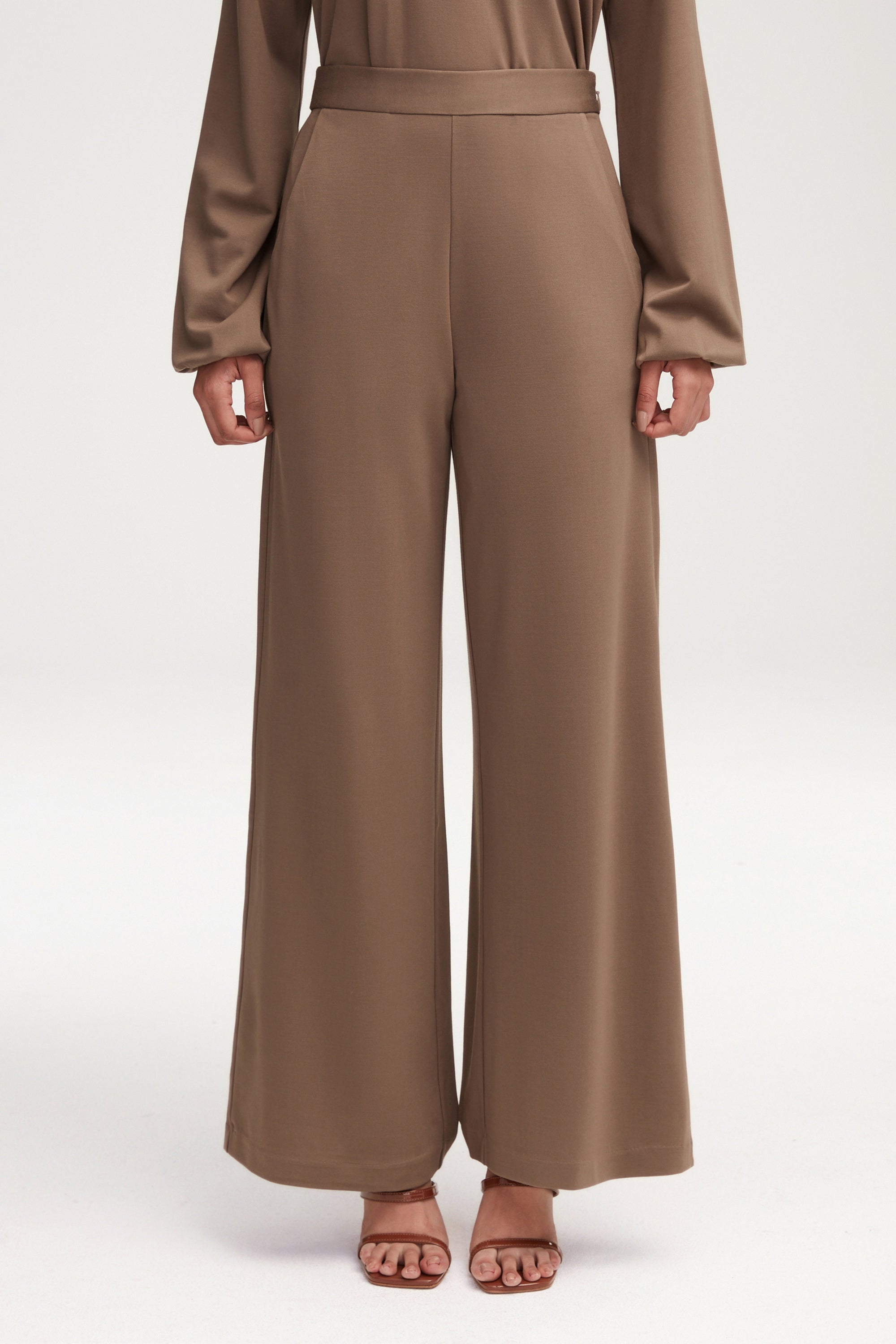 Fatima Everyday Wide Leg Jersey Pants - Dark Taupe Clothing Veiled 