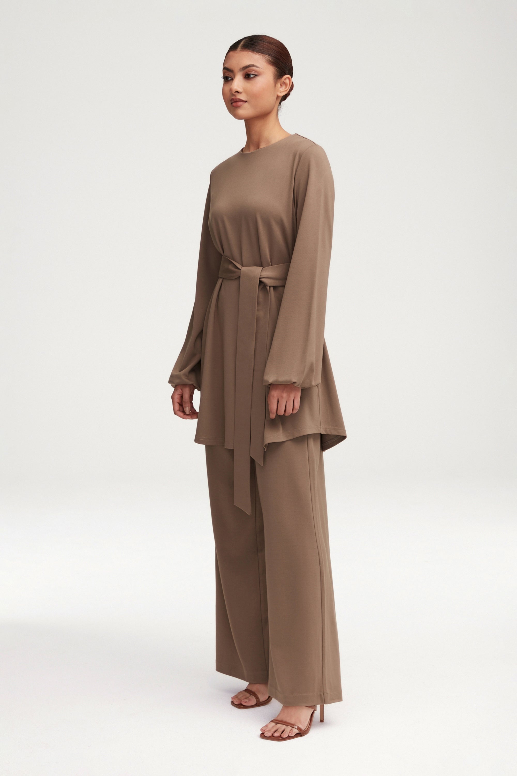 Fatima Everyday Wide Leg Jersey Pants - Dark Taupe Clothing Veiled 