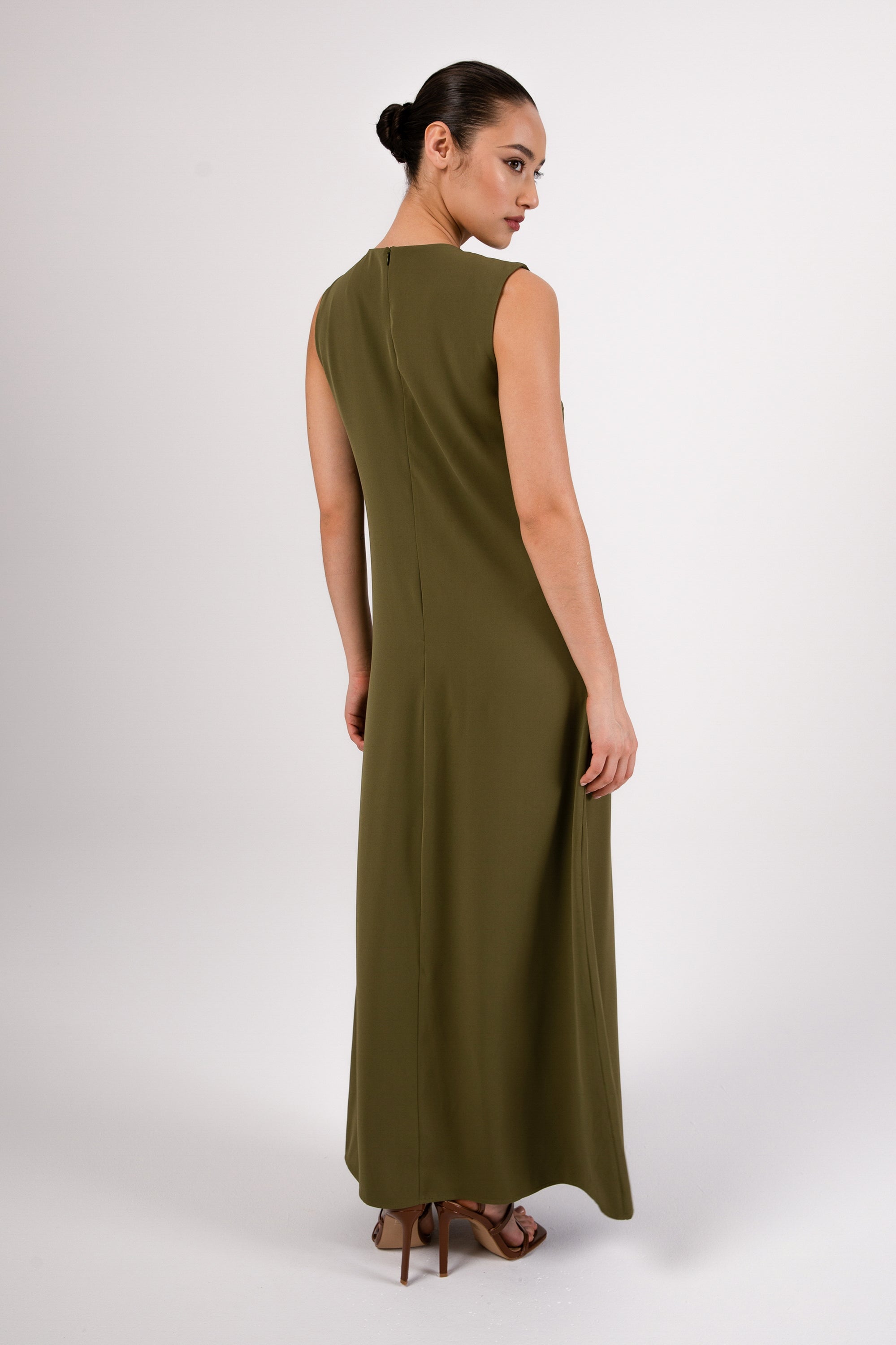 Jamila Sleeveless Maxi Dress - Avocado Veiled 