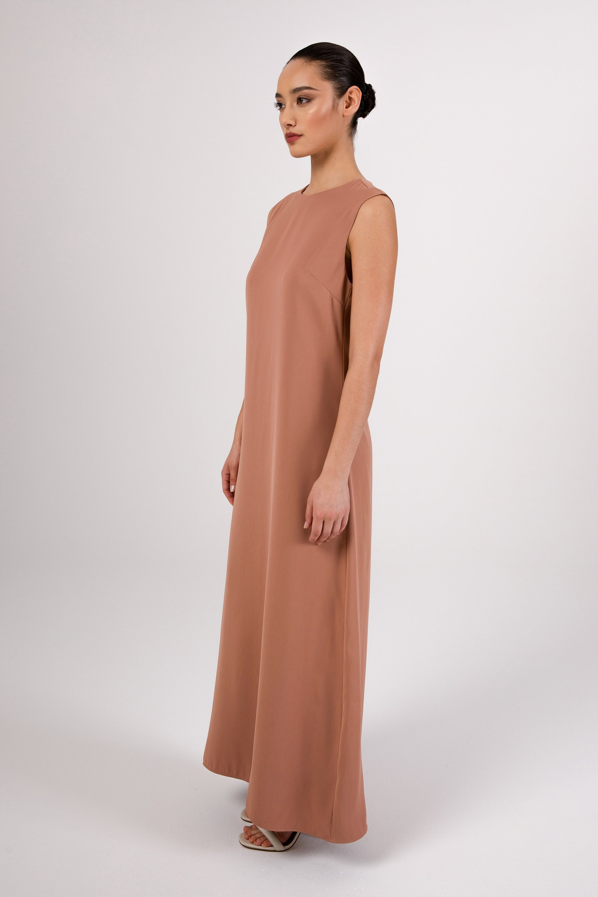 Jamila Sleeveless Maxi Dress - Desert Clay Veiled 