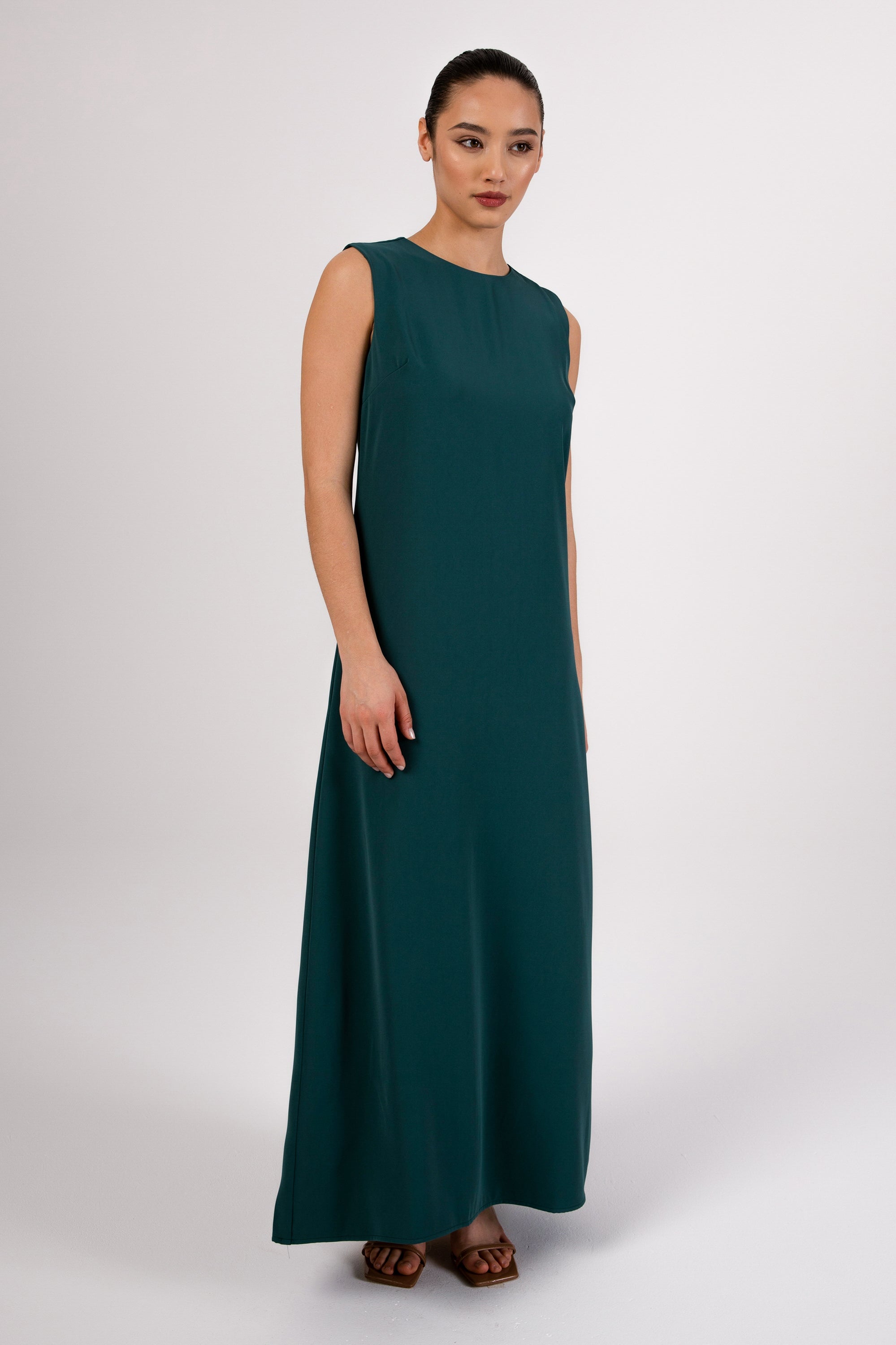 Jamila Sleeveless Maxi Dress - Teal Veiled 